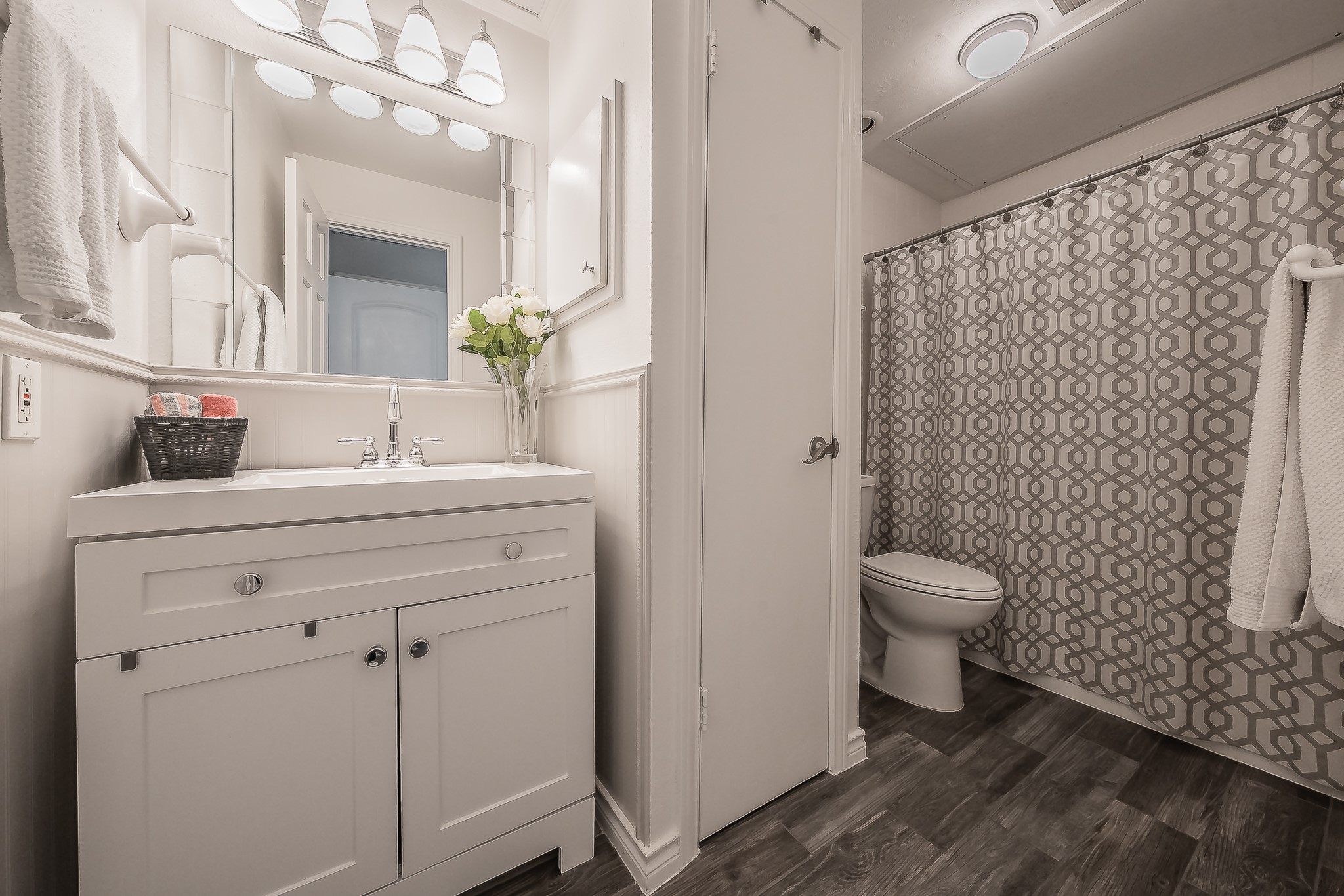 4415 Bellaire Drive S 203S