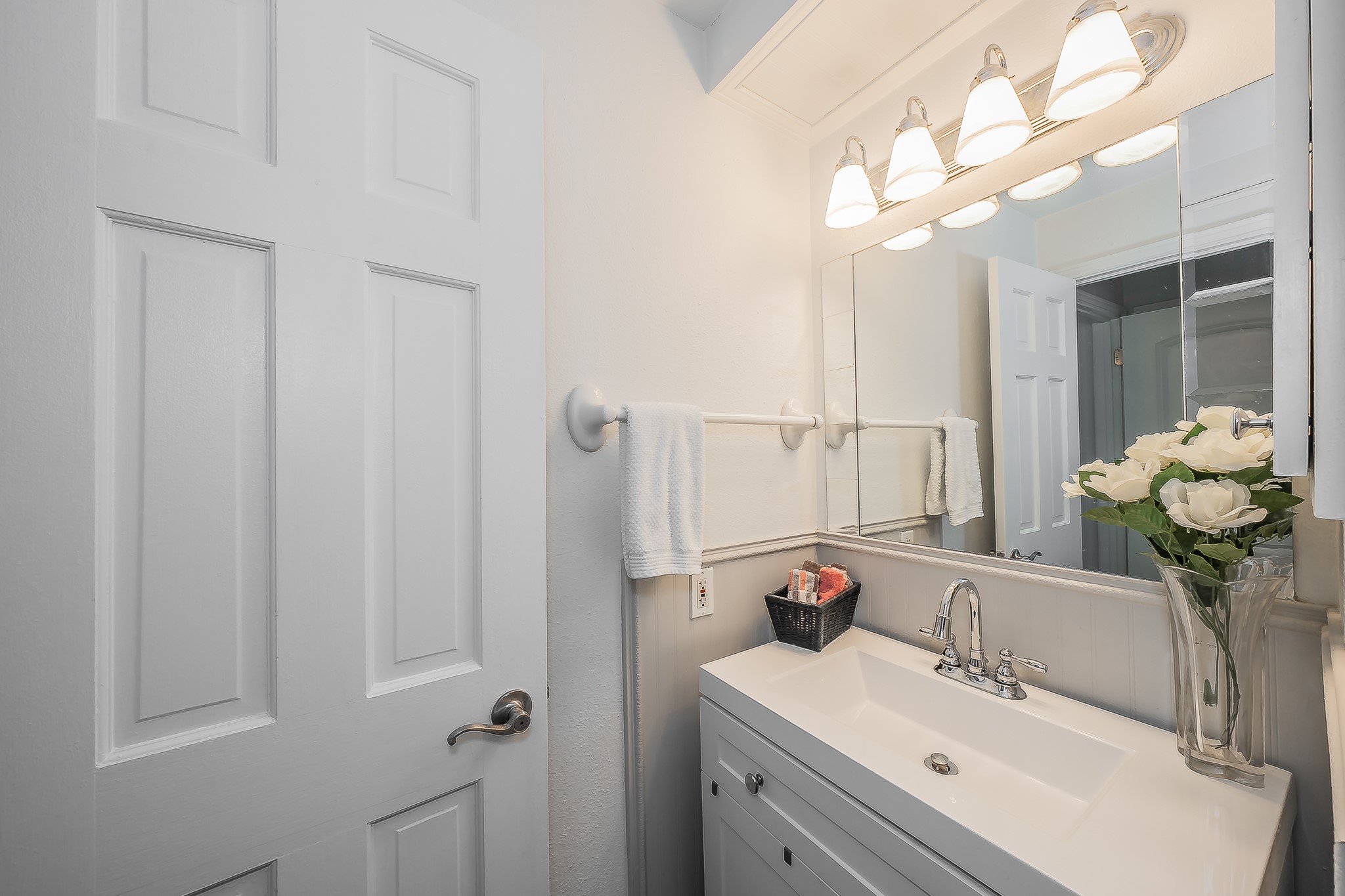 4415 Bellaire Drive S 203S