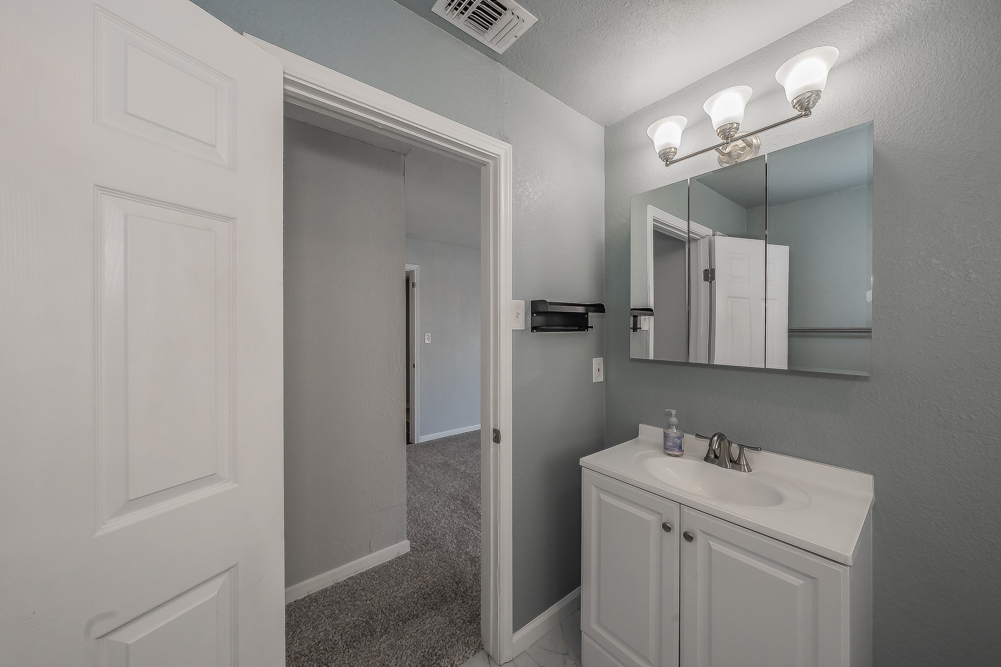 5824 Briarcliff Road