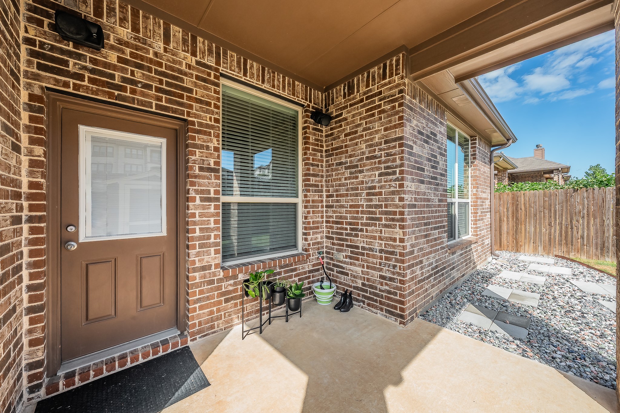 10004 Tule Lake Road