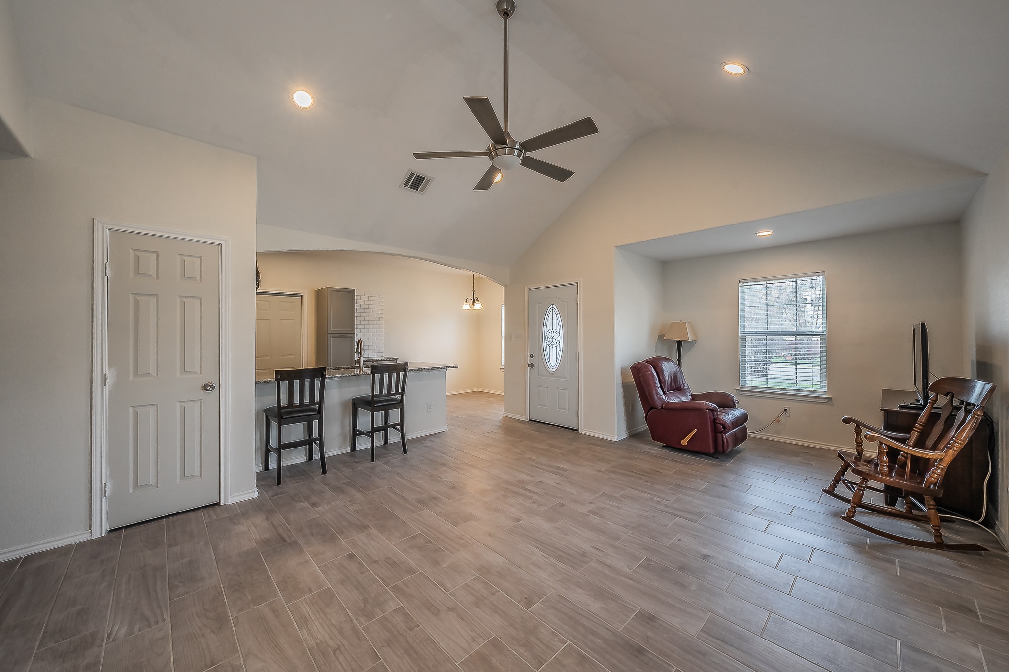 906 N Wilhite Street