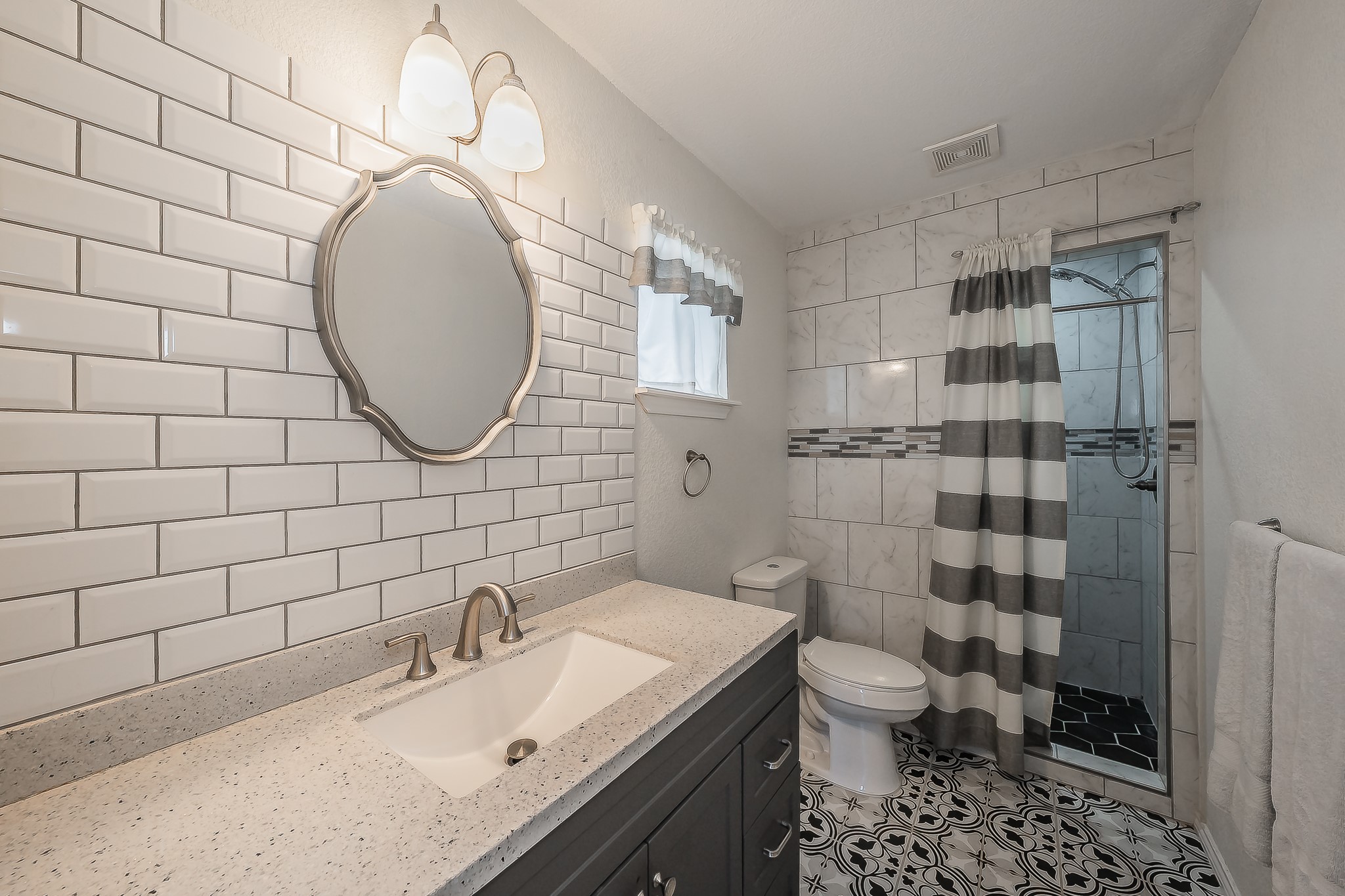 906 N Wilhite Street