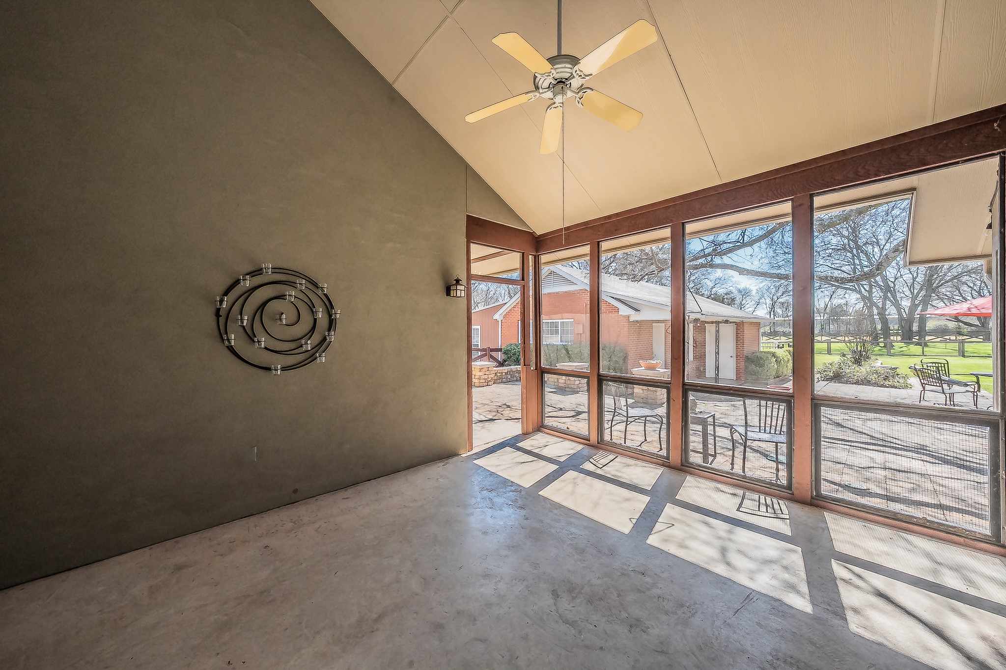 1040 Sherman Drive
