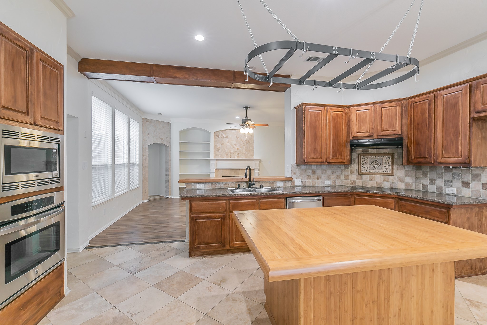 4633 Baldwin Lane