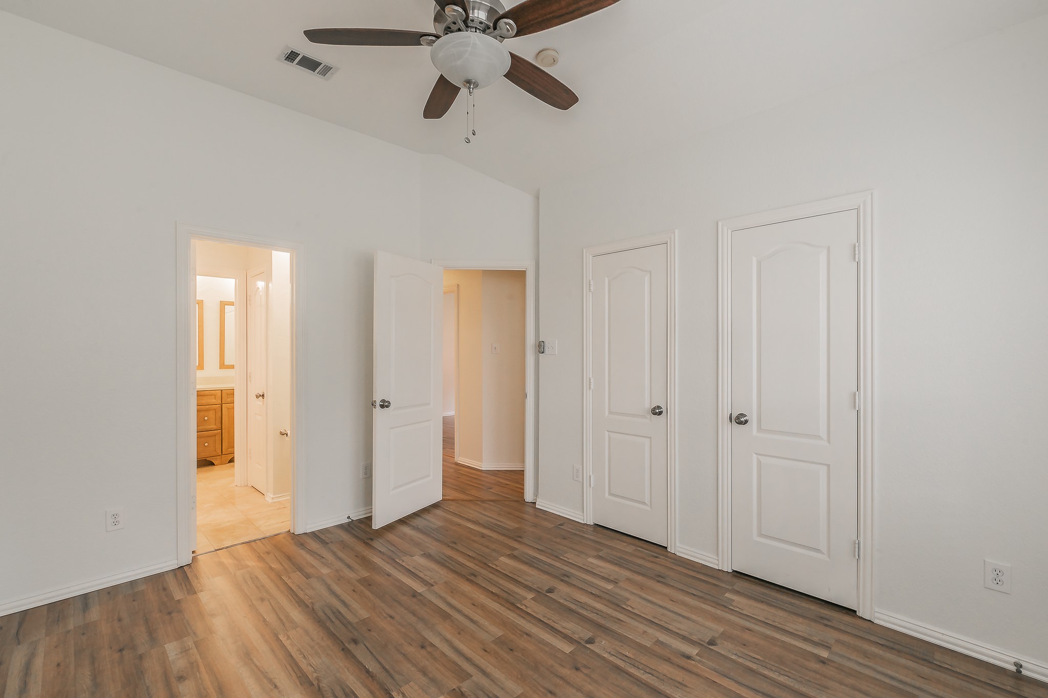 4633 Baldwin Lane