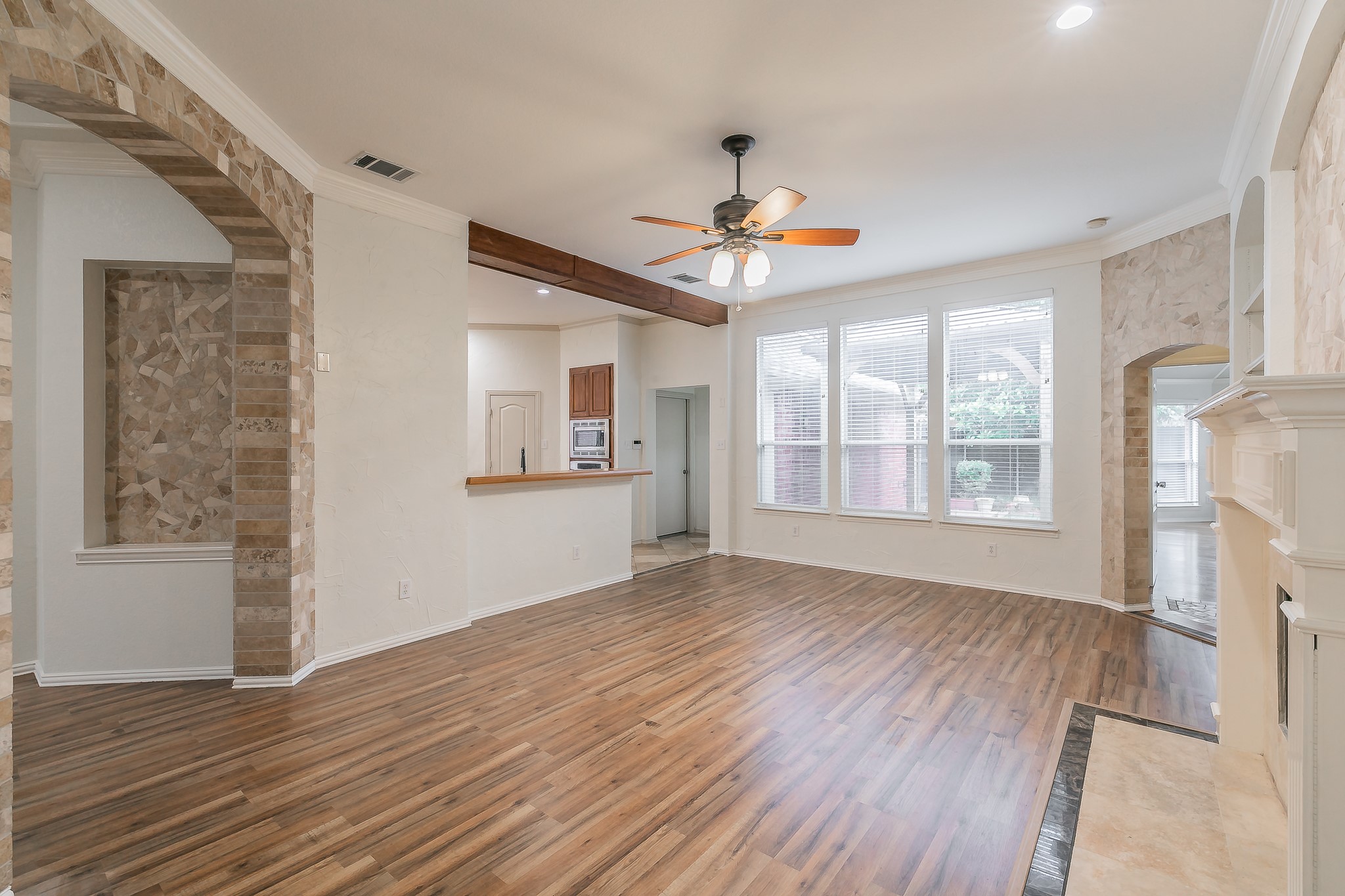 4633 Baldwin Lane