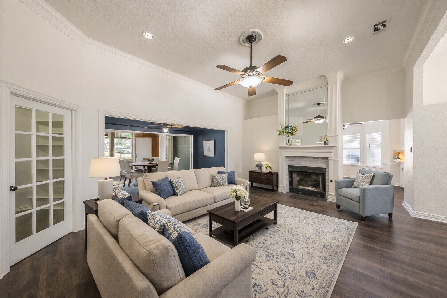 728 W Park Drive