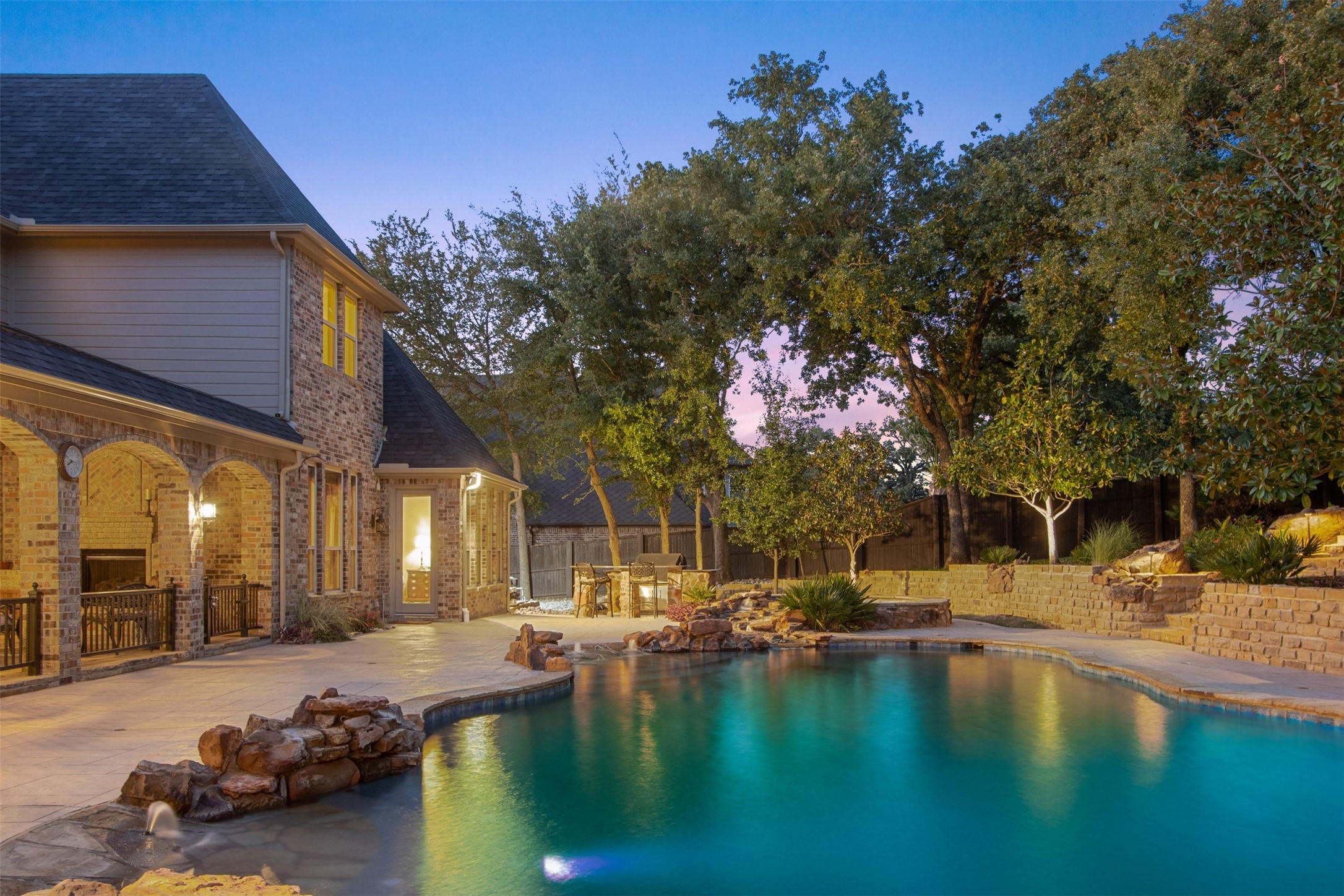 1613 Buckingham Drive