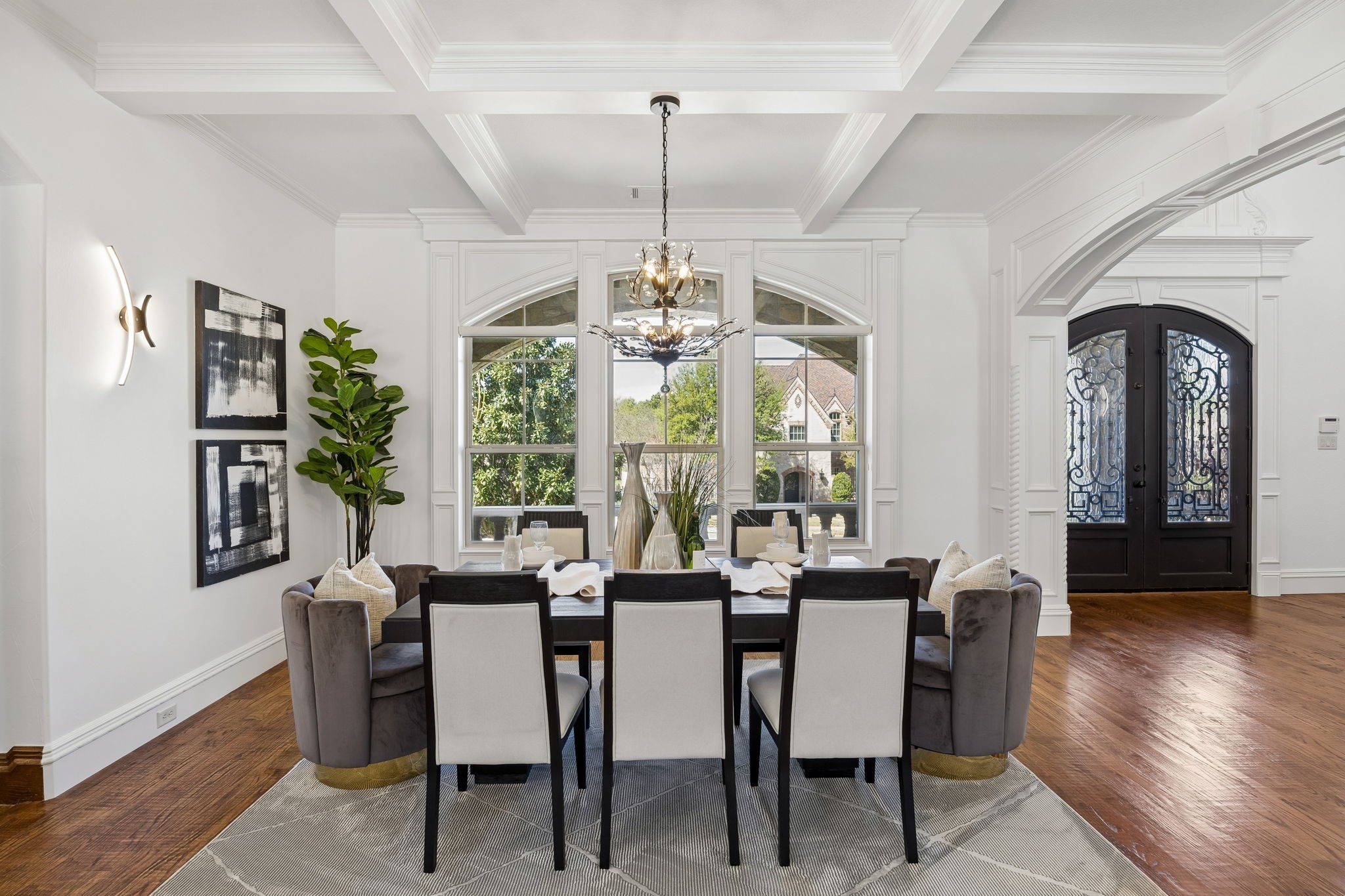 1613 Buckingham Drive