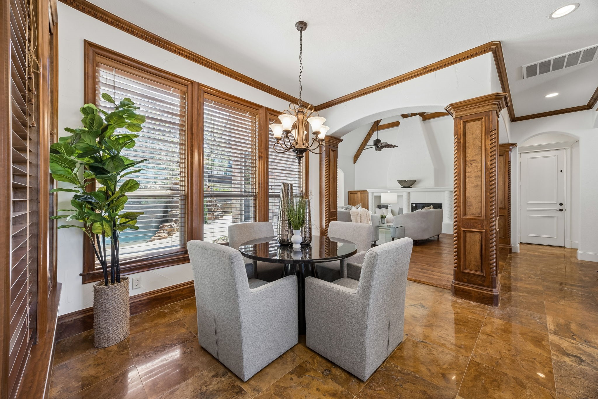 1613 Buckingham Drive