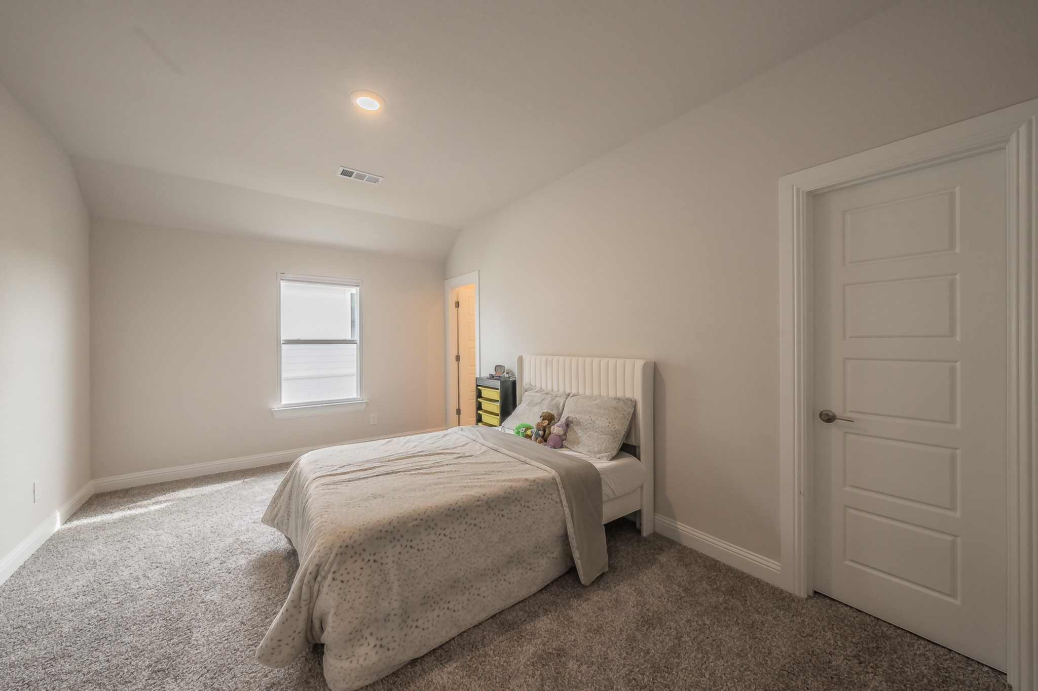 1598 Wintergreen Court