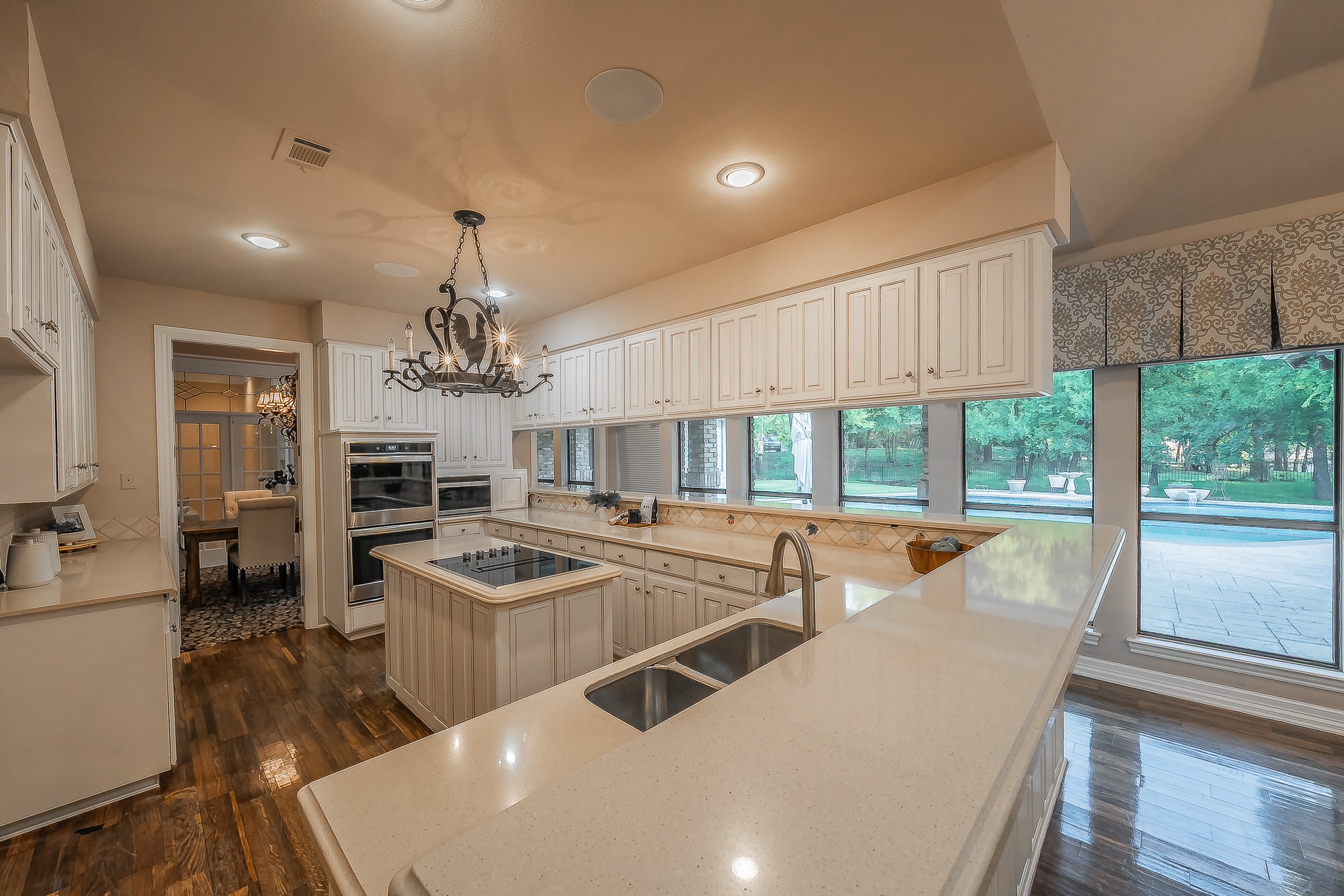 2908 Oak Trail Court