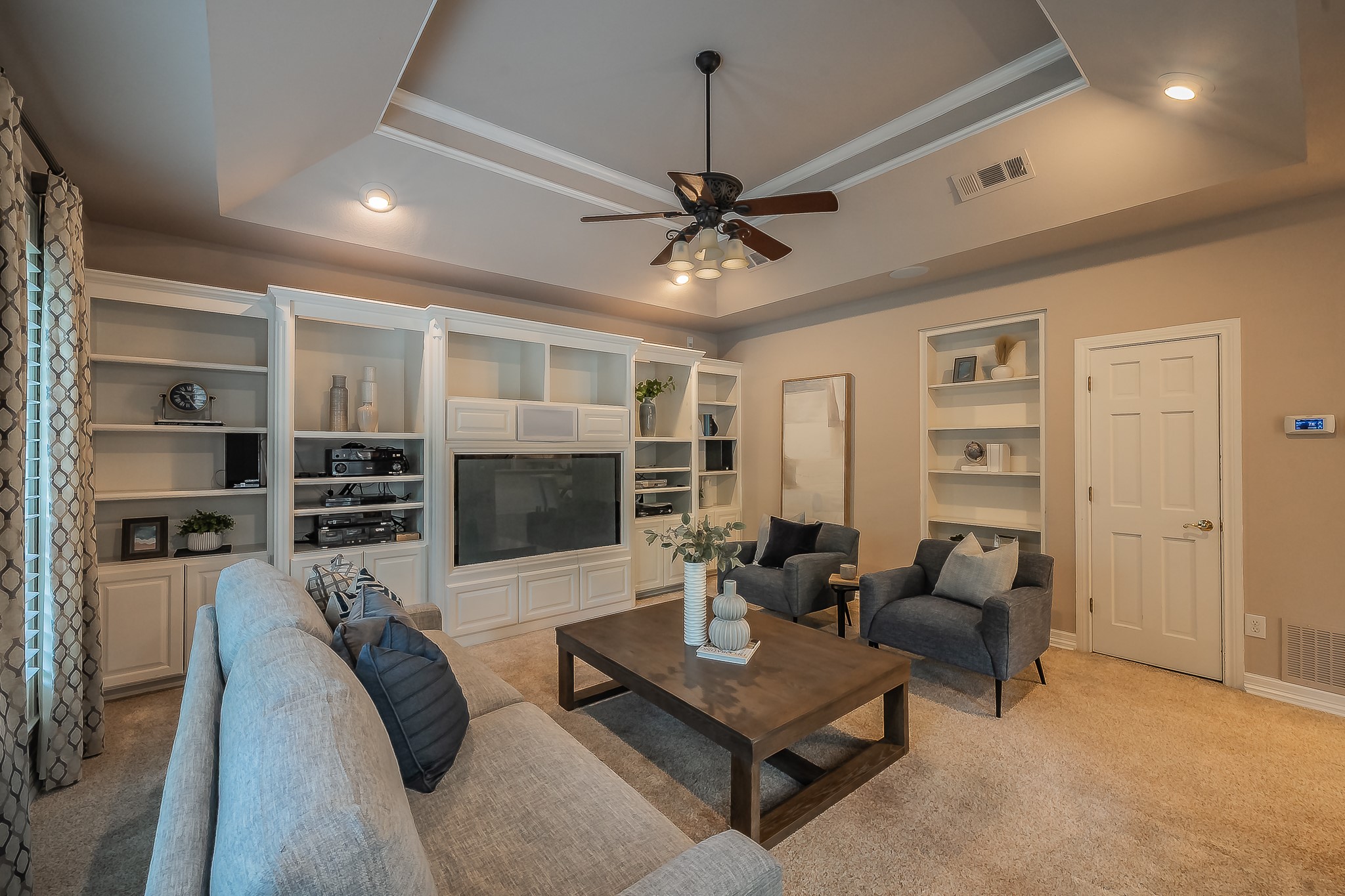 2908 Oak Trail Court