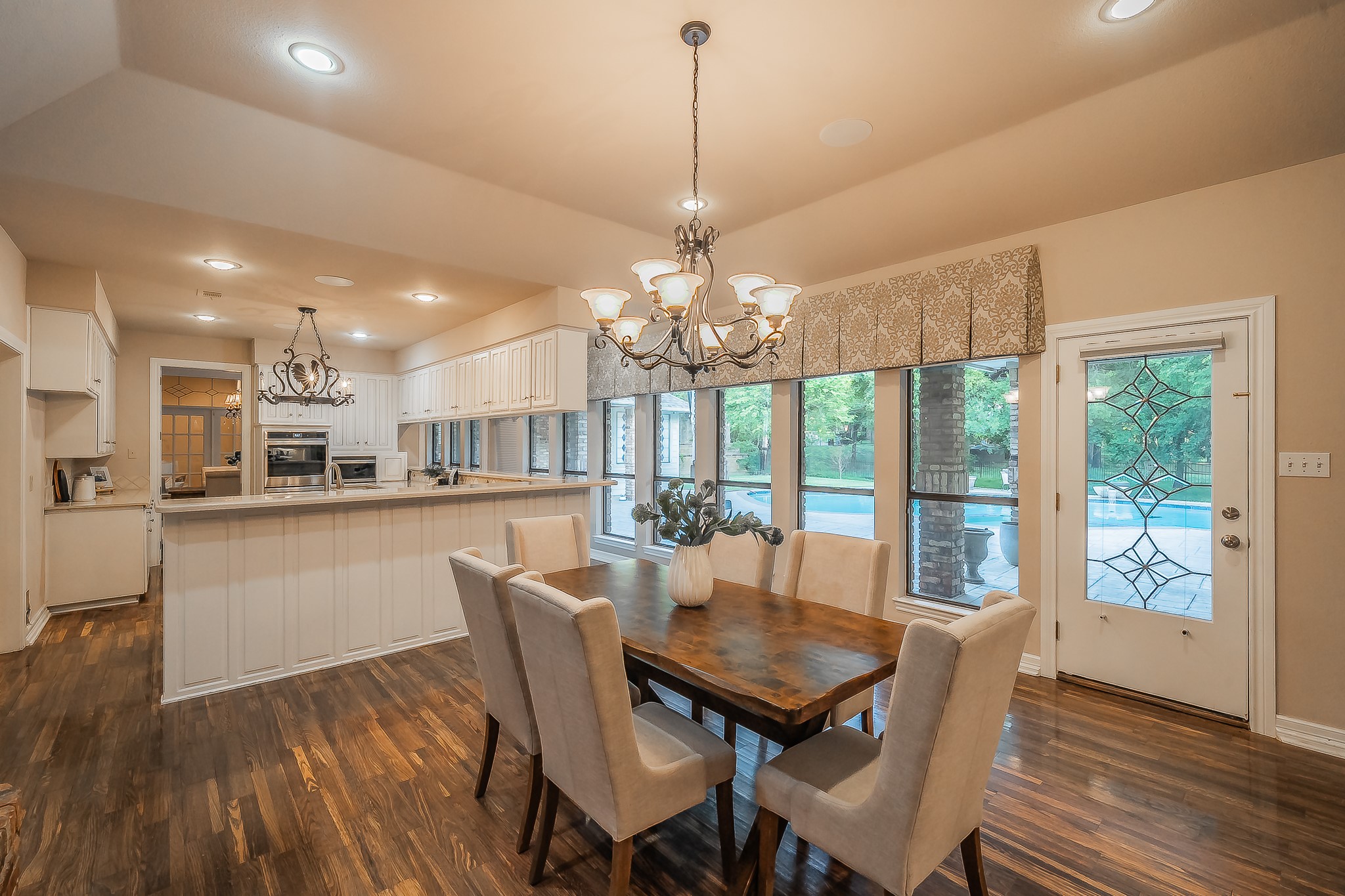 2908 Oak Trail Court