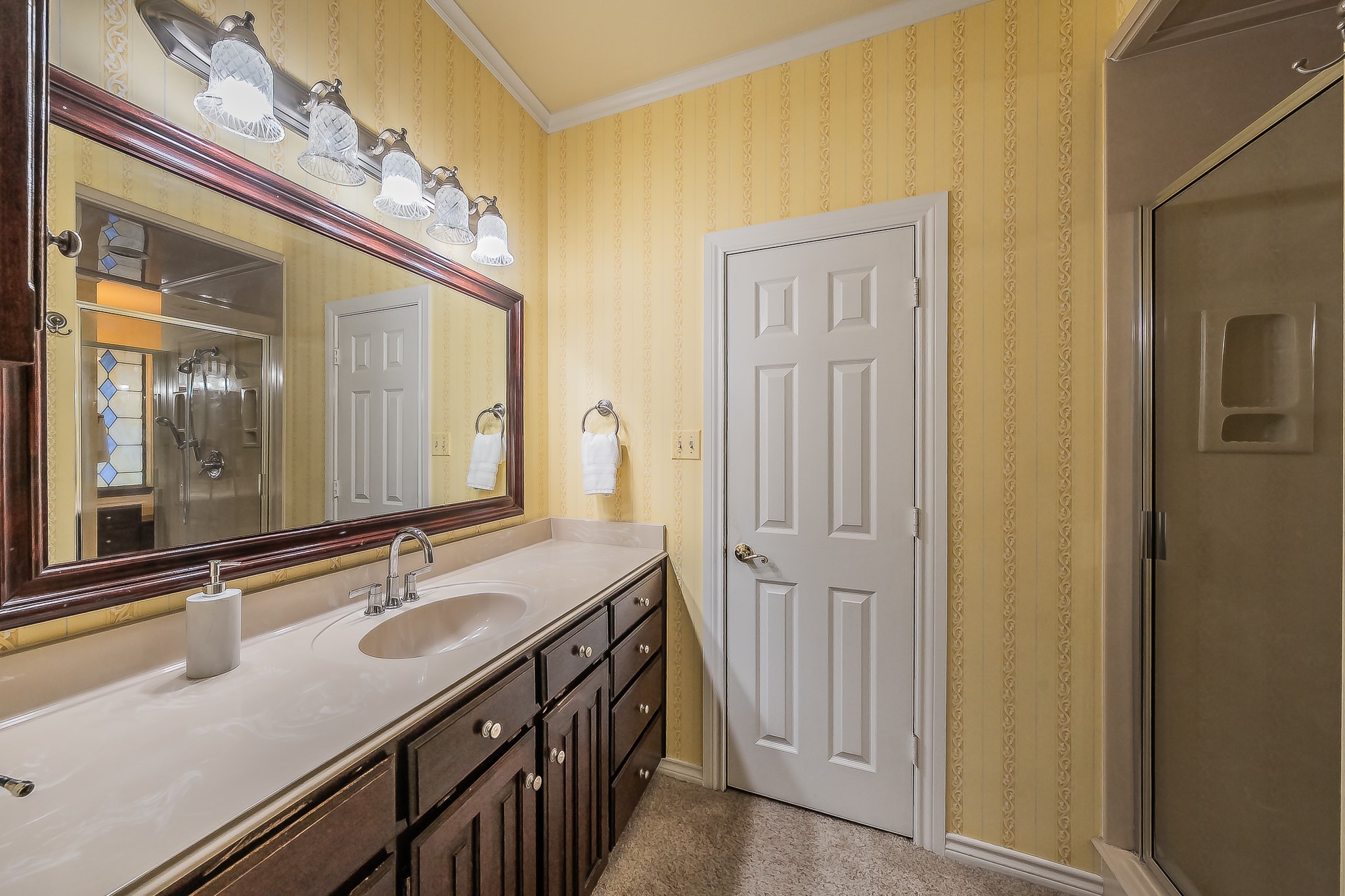 2908 Oak Trail Court
