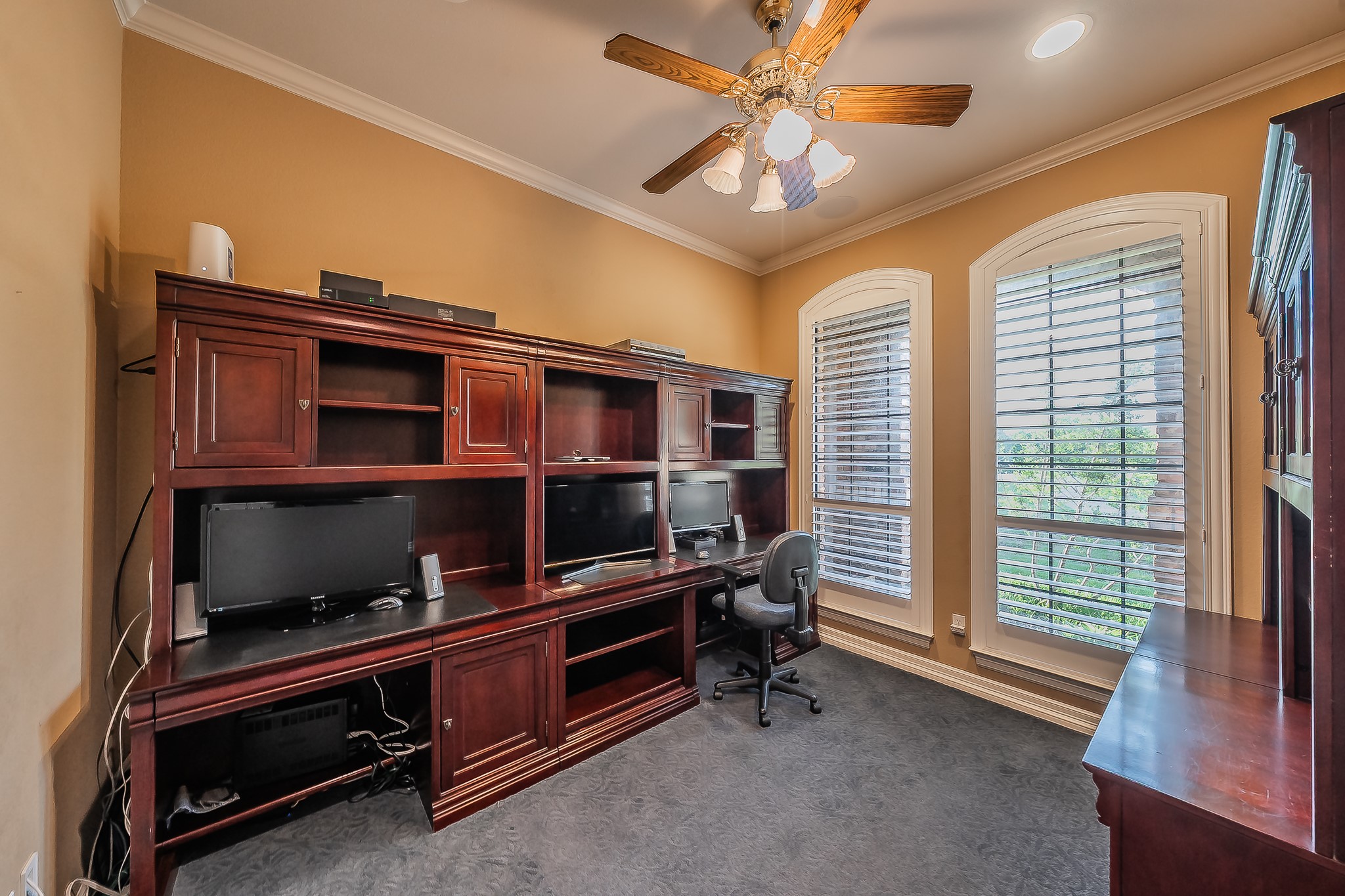 2908 Oak Trail Court