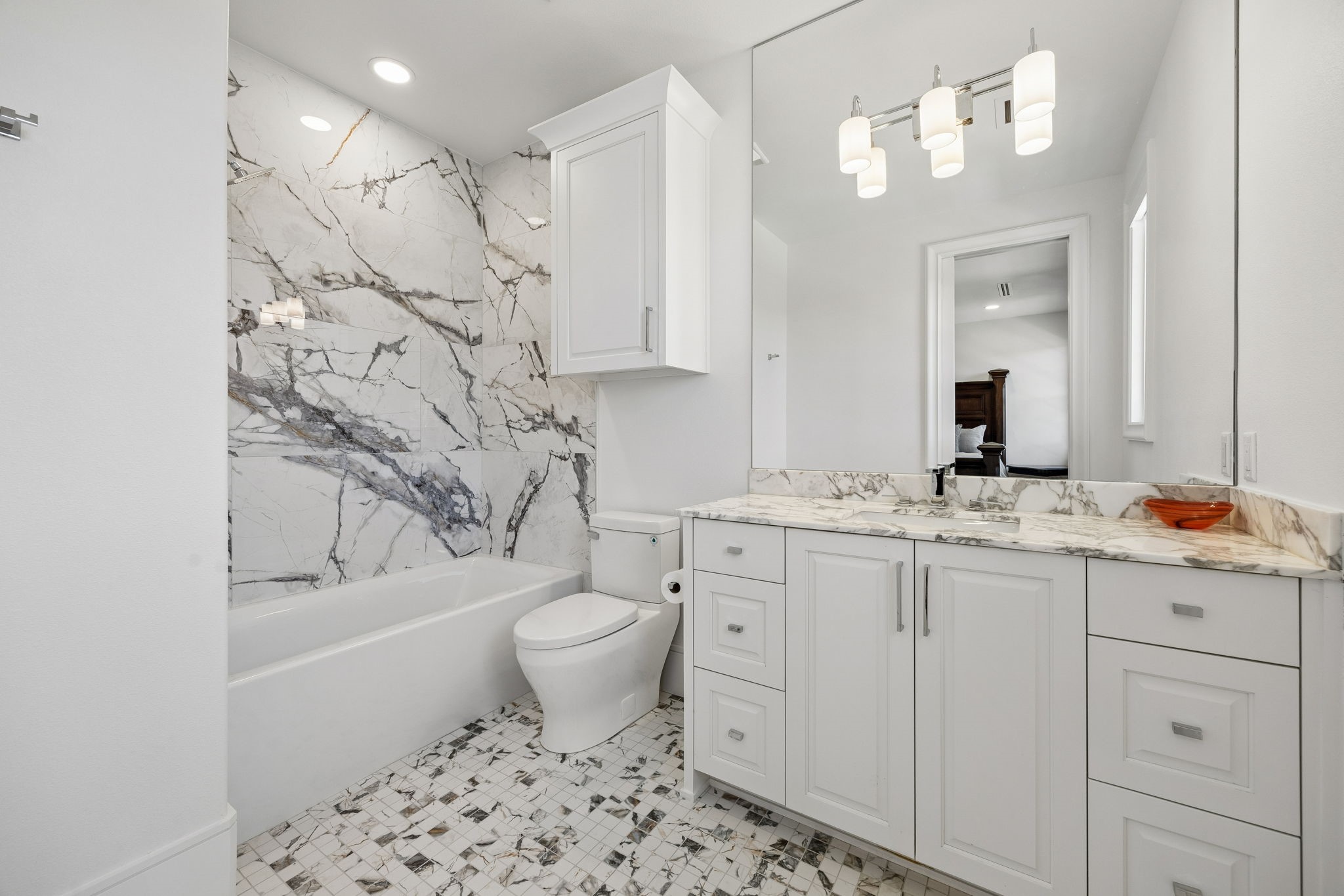 5301 Miramar Lane