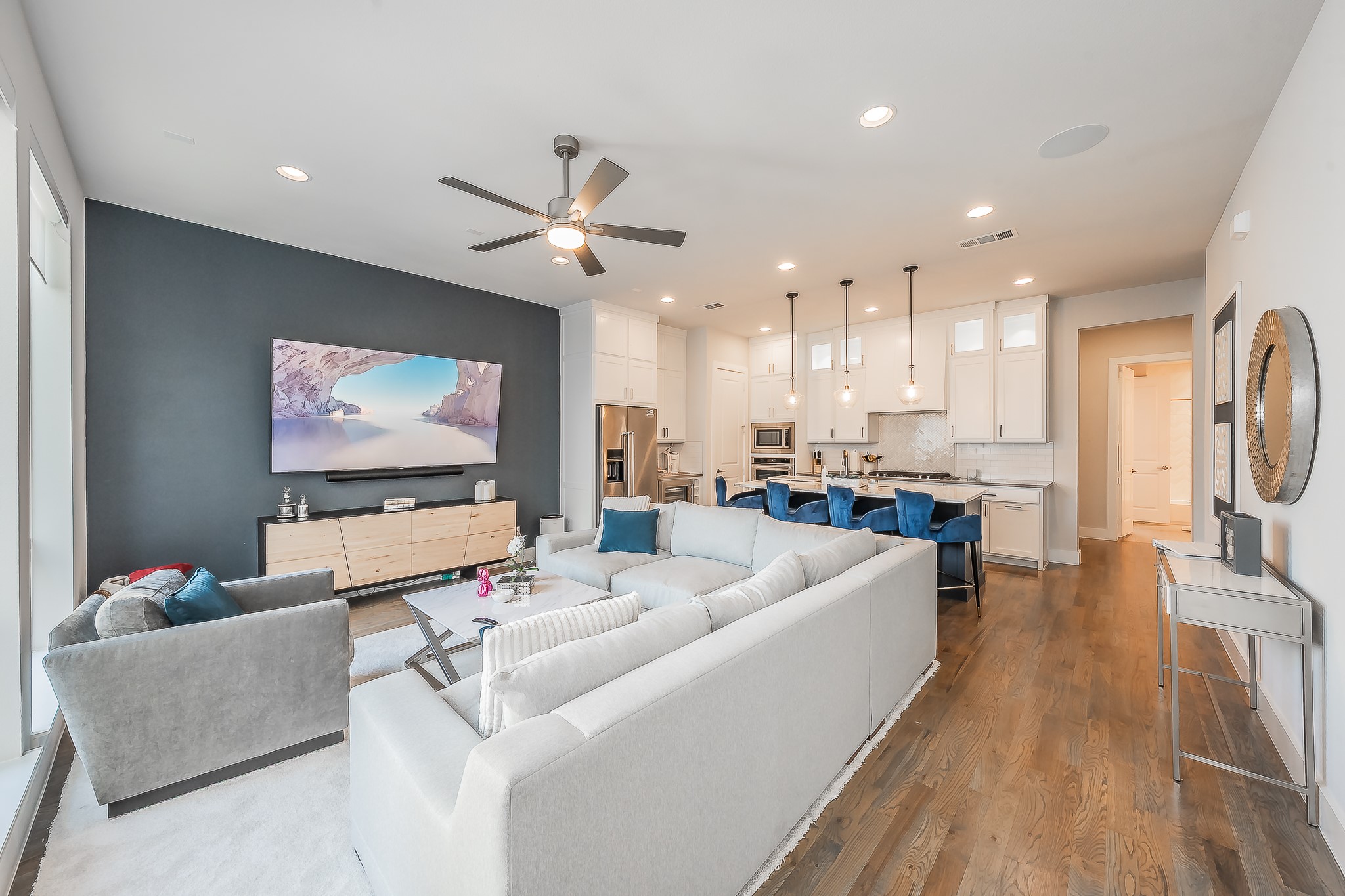 1127 Lavender Ridge