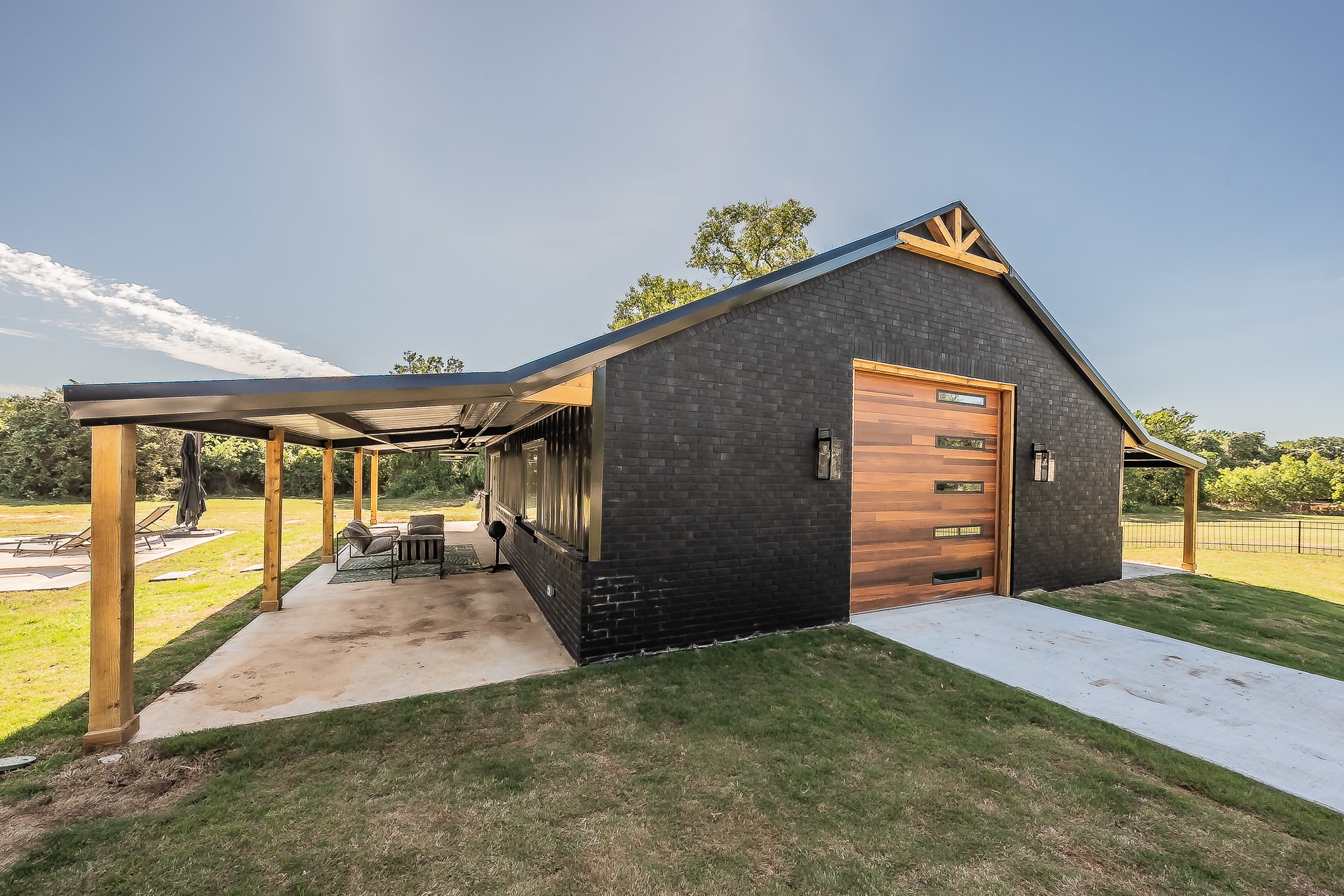 505 N Saddle Horn Court