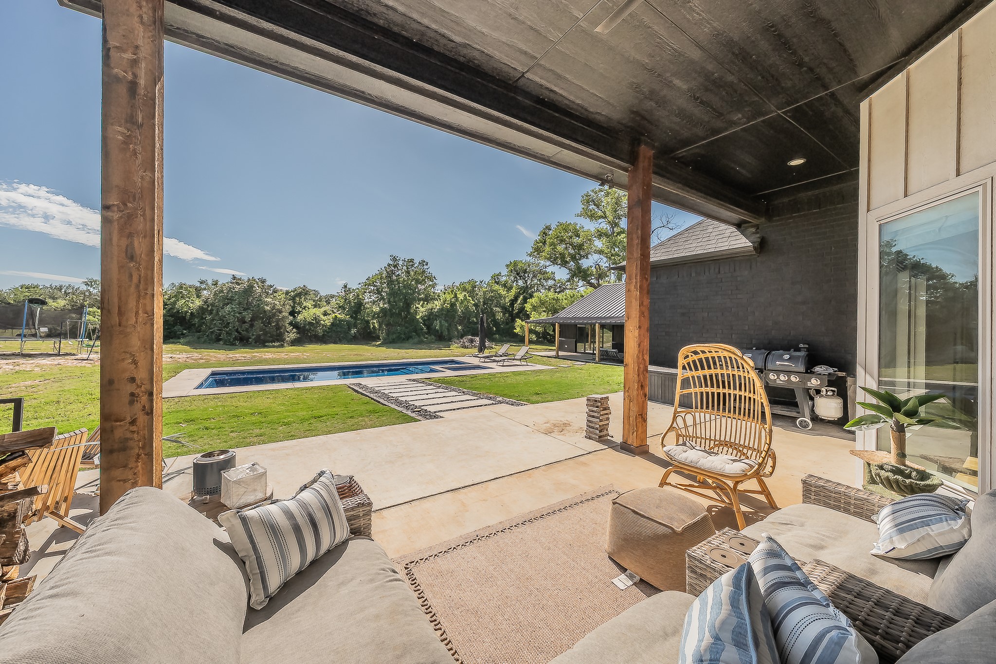 505 N Saddle Horn Court