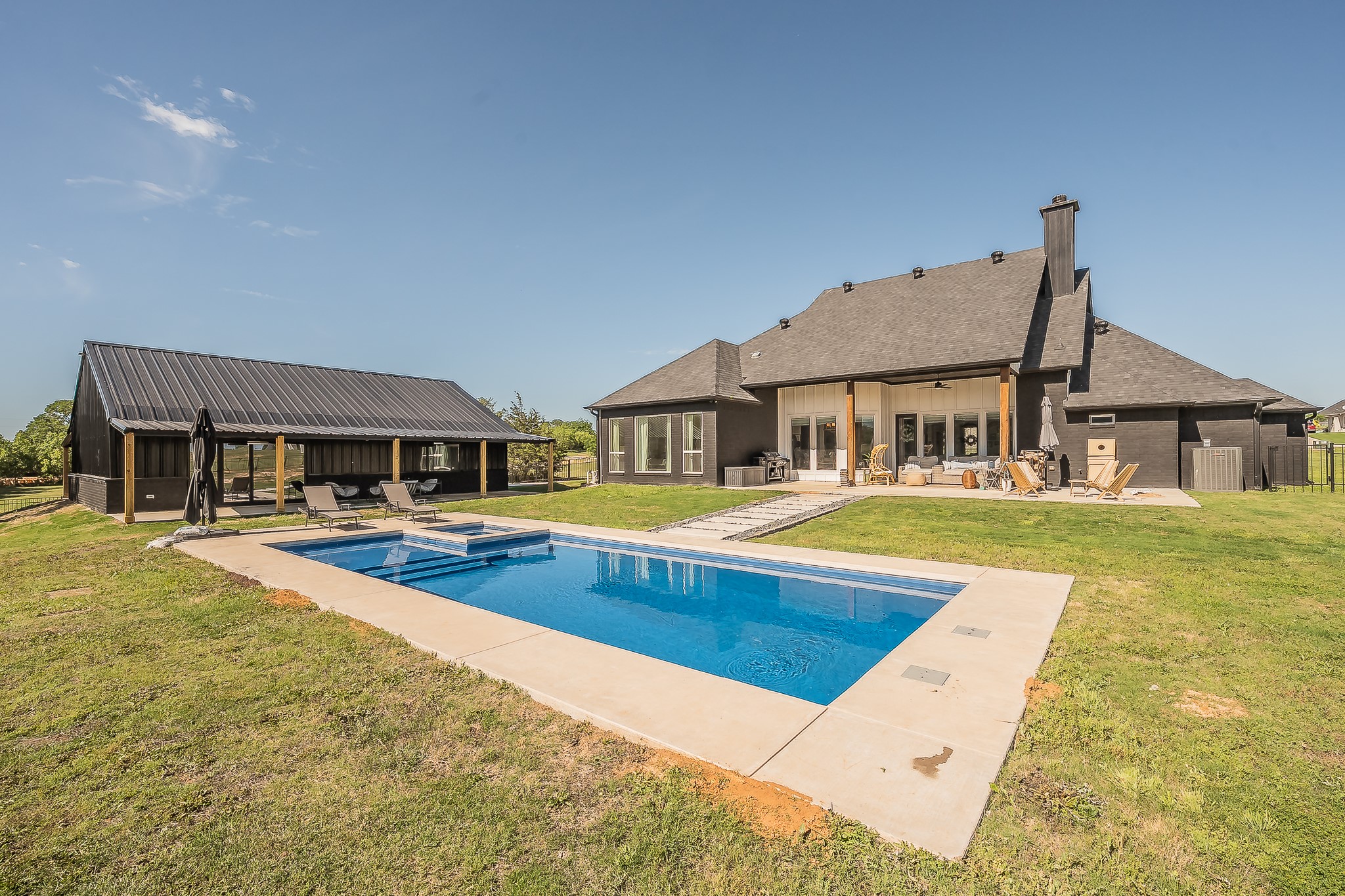 505 N Saddle Horn Court