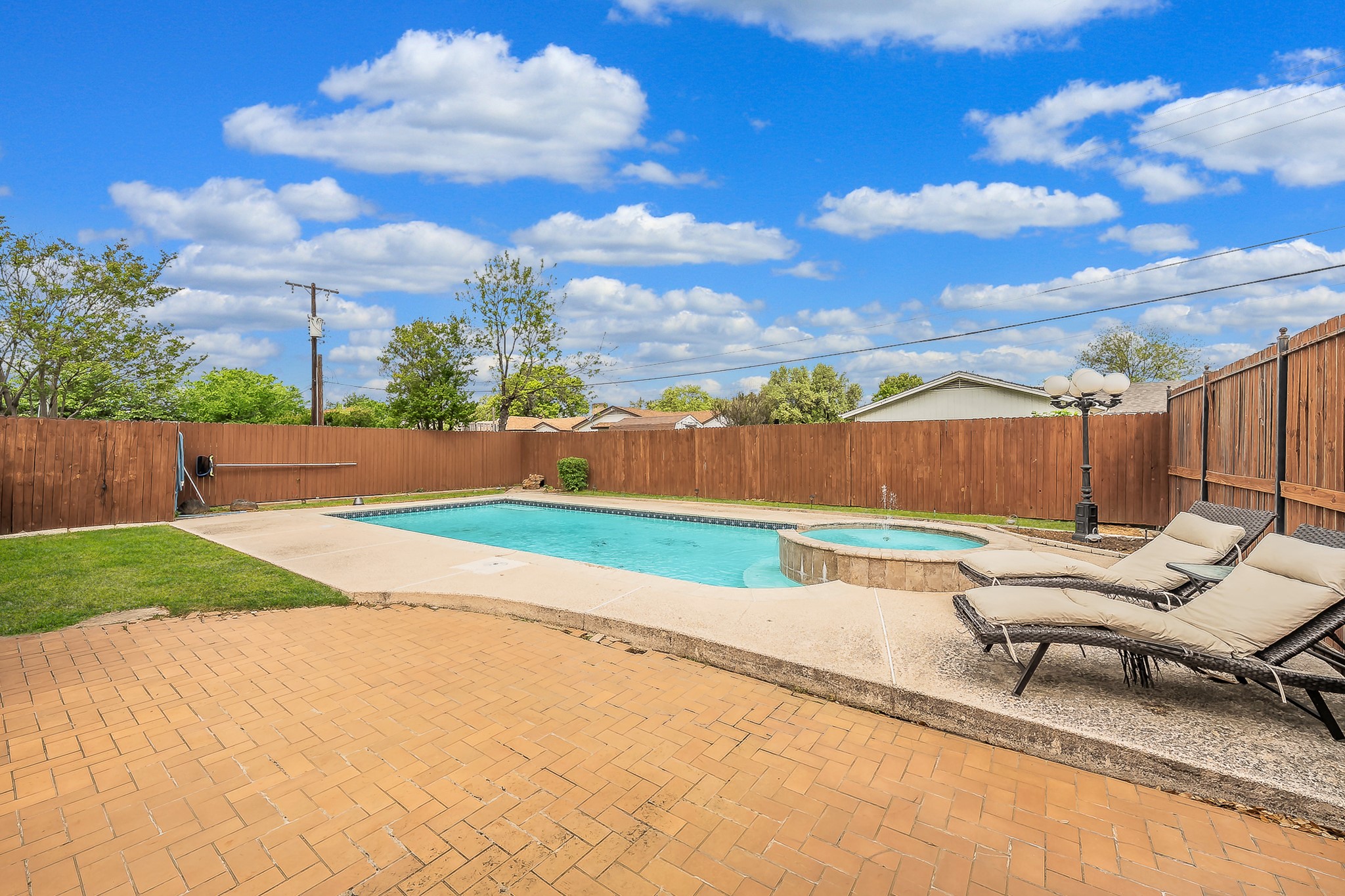 5801 Cedarcrest Drive