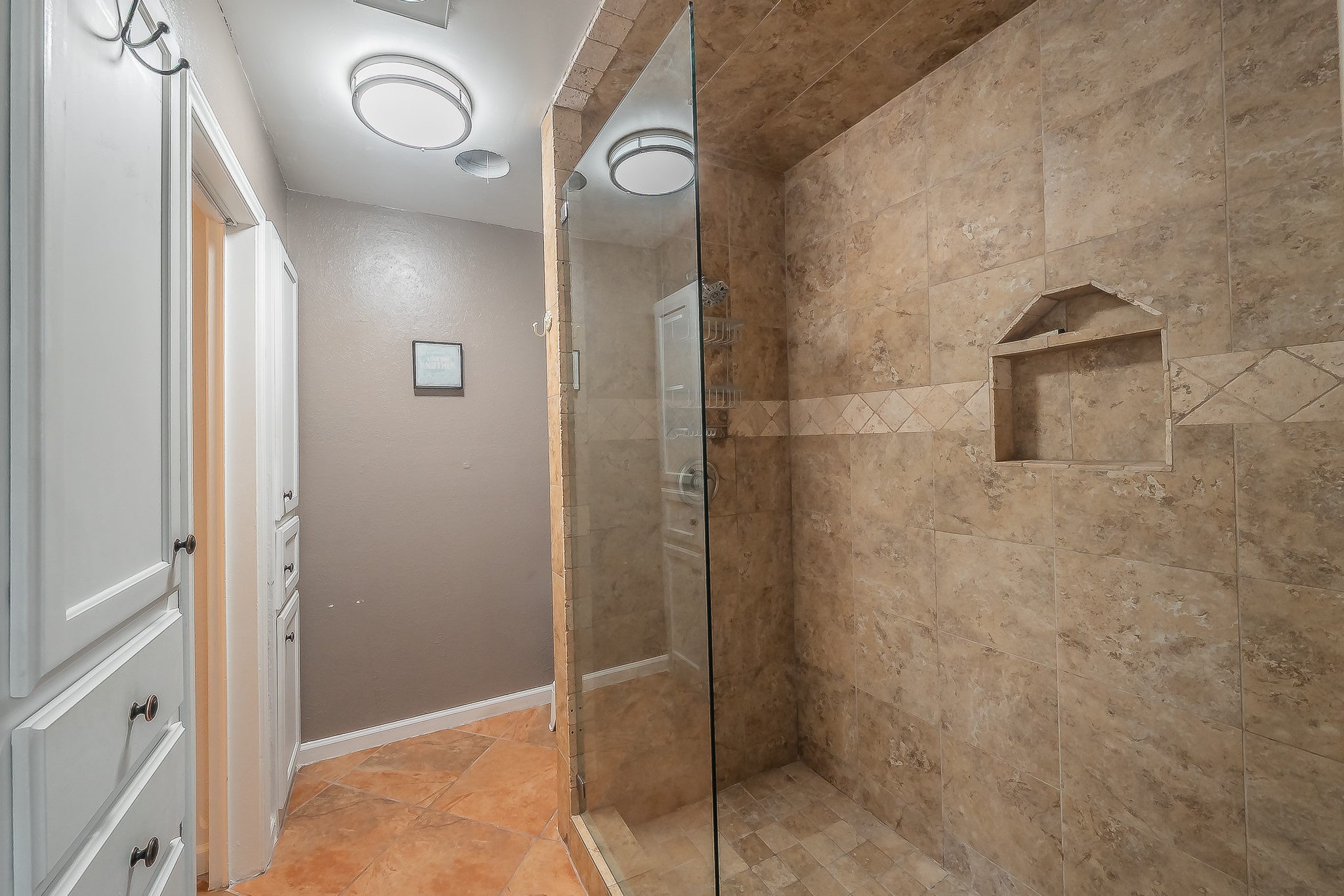 5801 Cedarcrest Drive