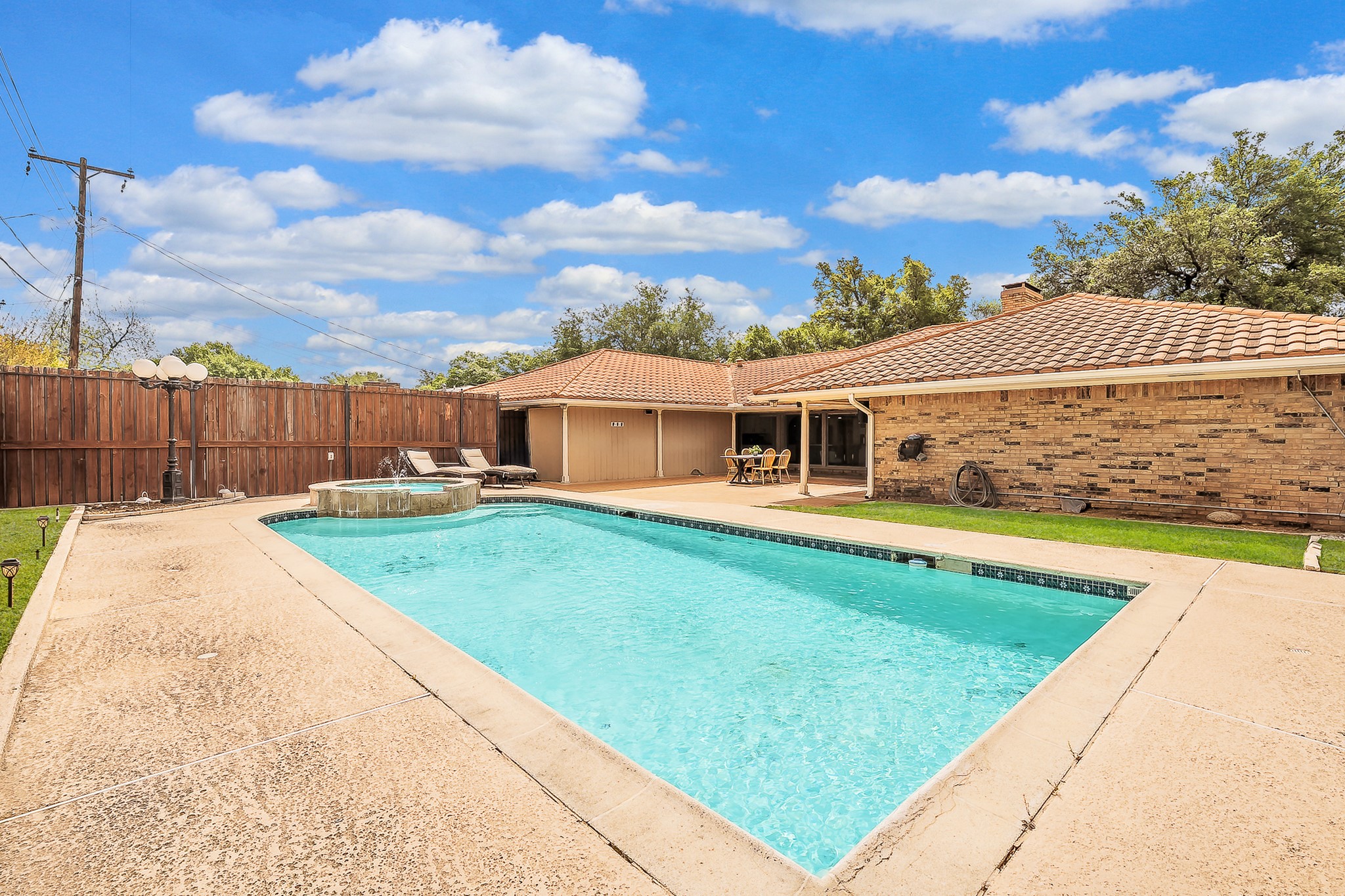 5801 Cedarcrest Drive