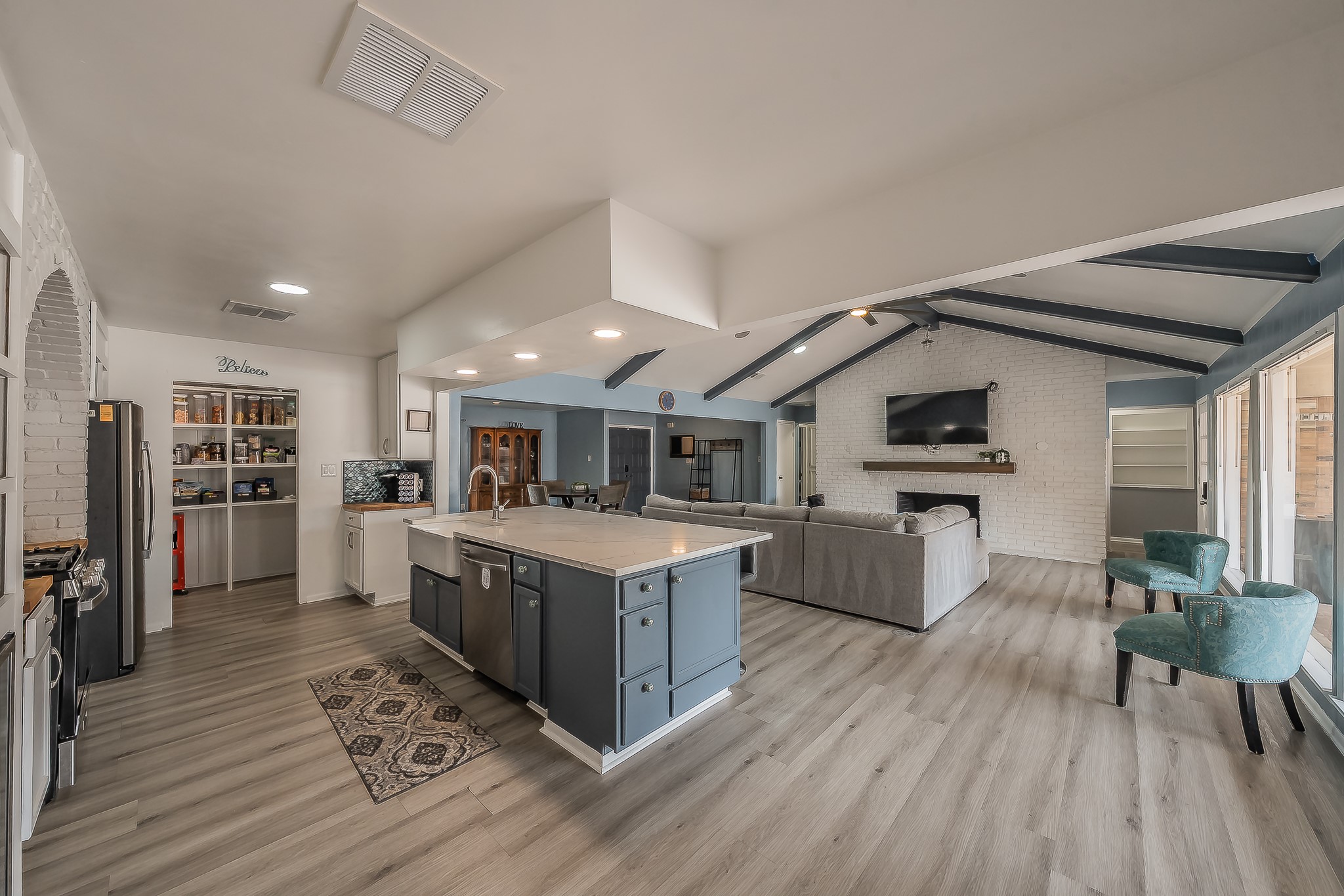 5801 Cedarcrest Drive