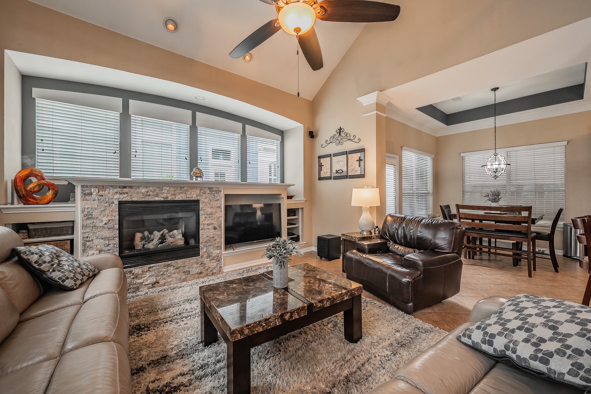 2215 Red Hawk Lane