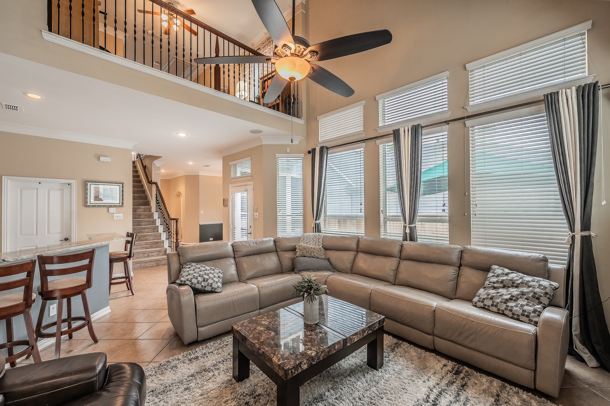 2215 Red Hawk Lane