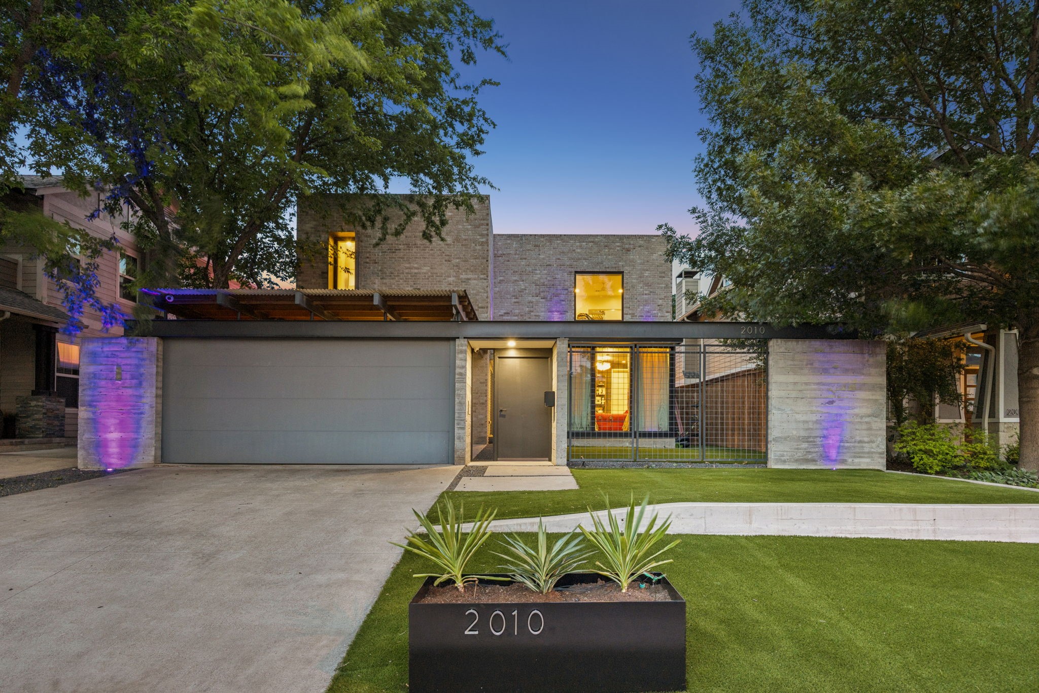 2010 Mcmillan Avenue