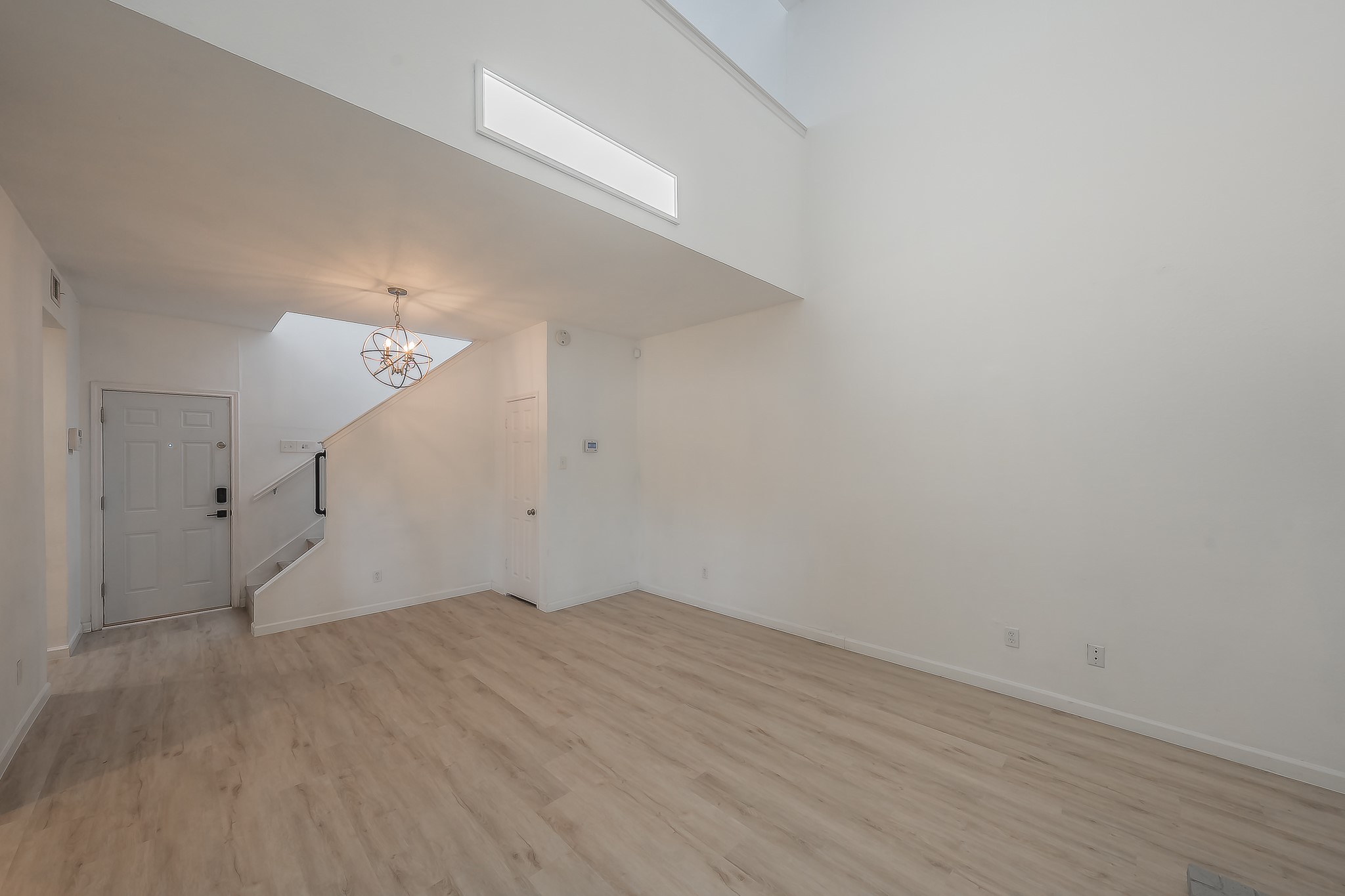 8404 Forest Lane 305
