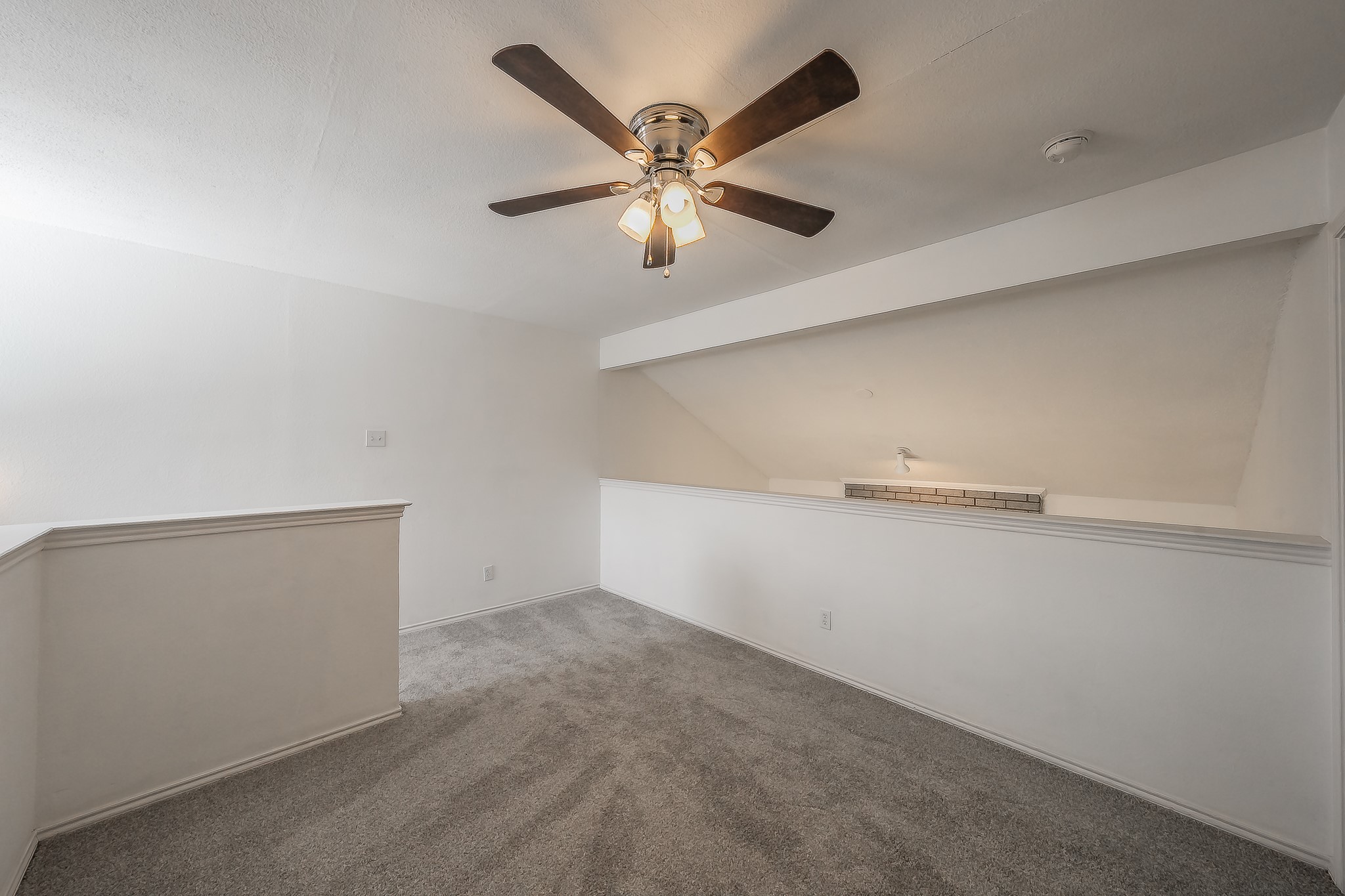 8404 Forest Lane 305