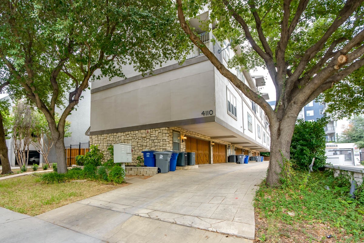 4110 Mckinney Avenue 5