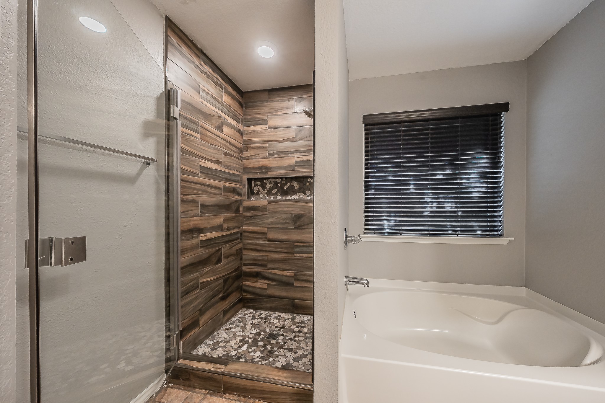 10100 Cougar Trail