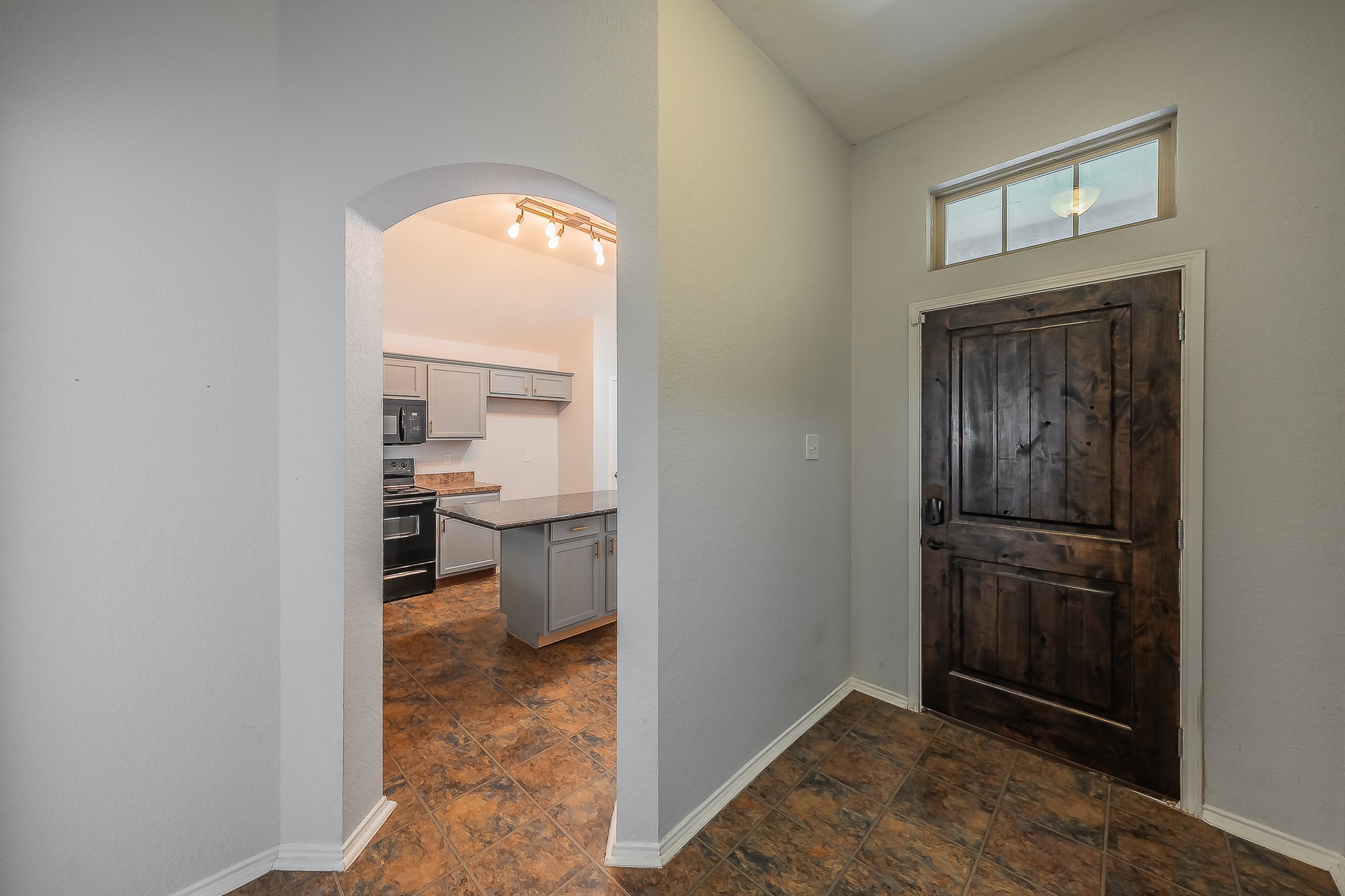 10100 Cougar Trail