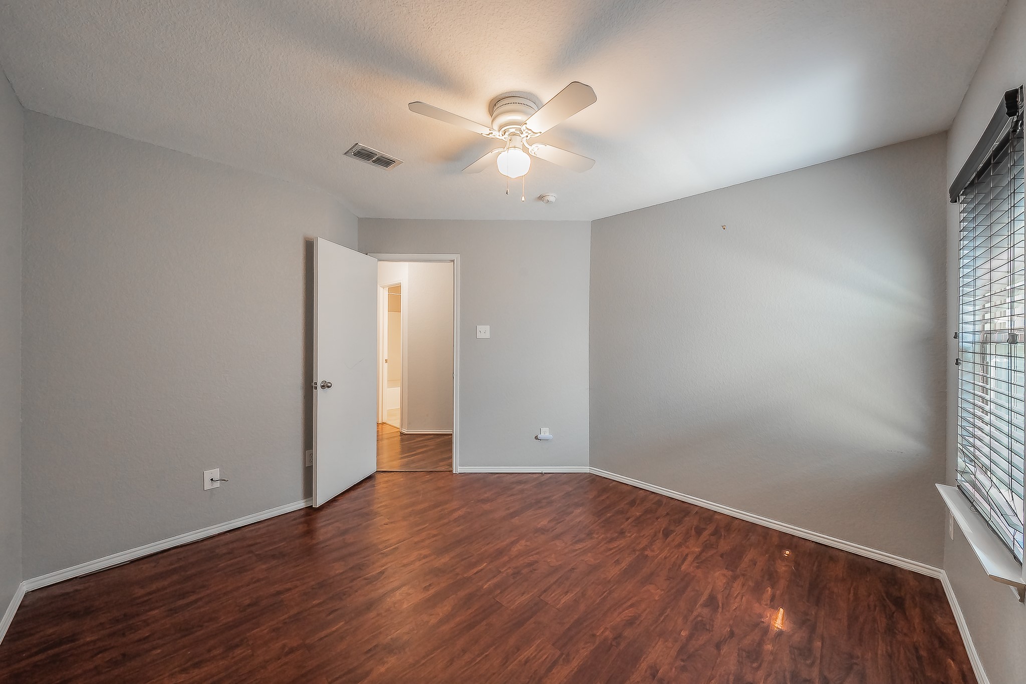 10100 Cougar Trail