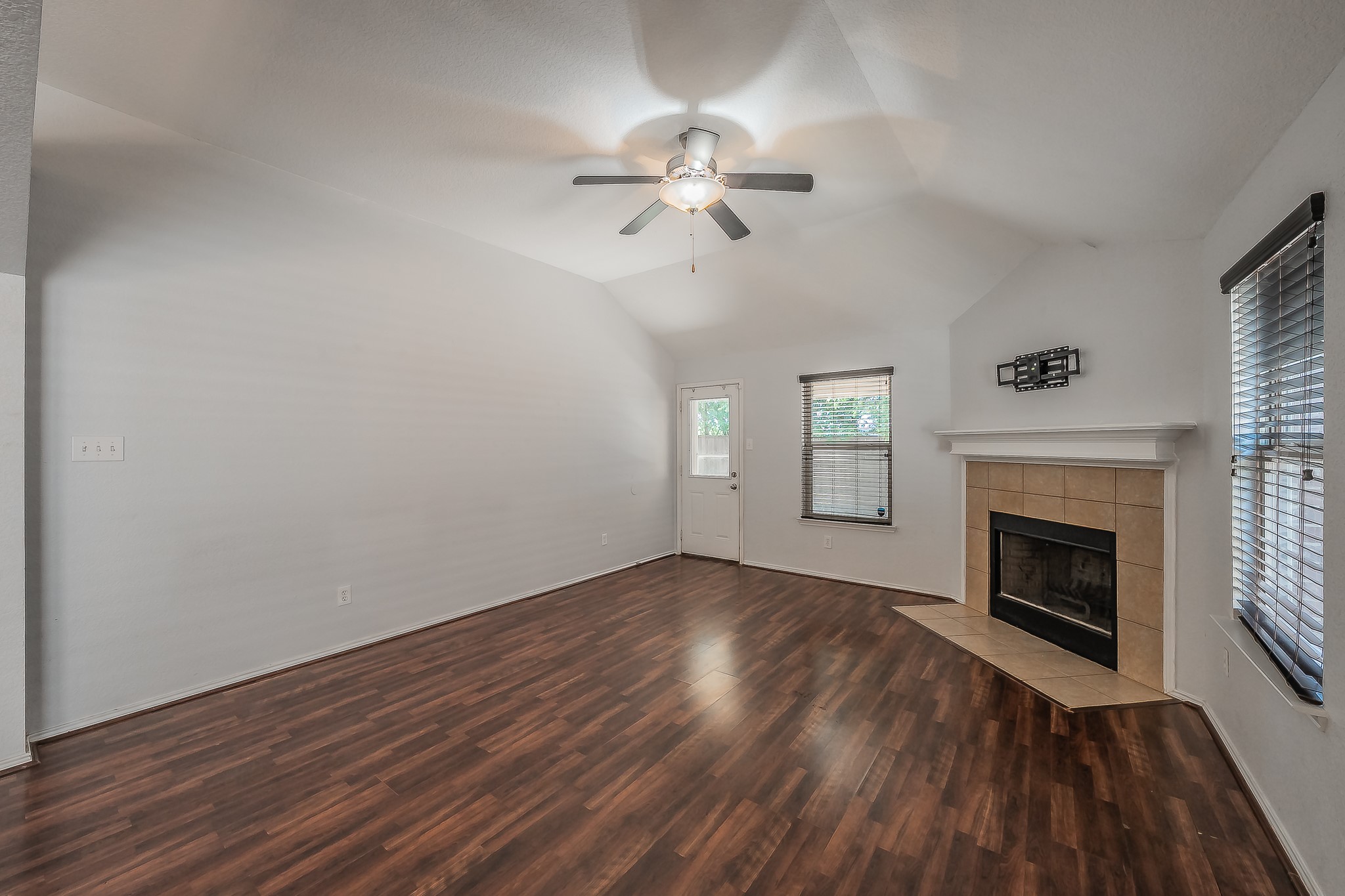 10100 Cougar Trail