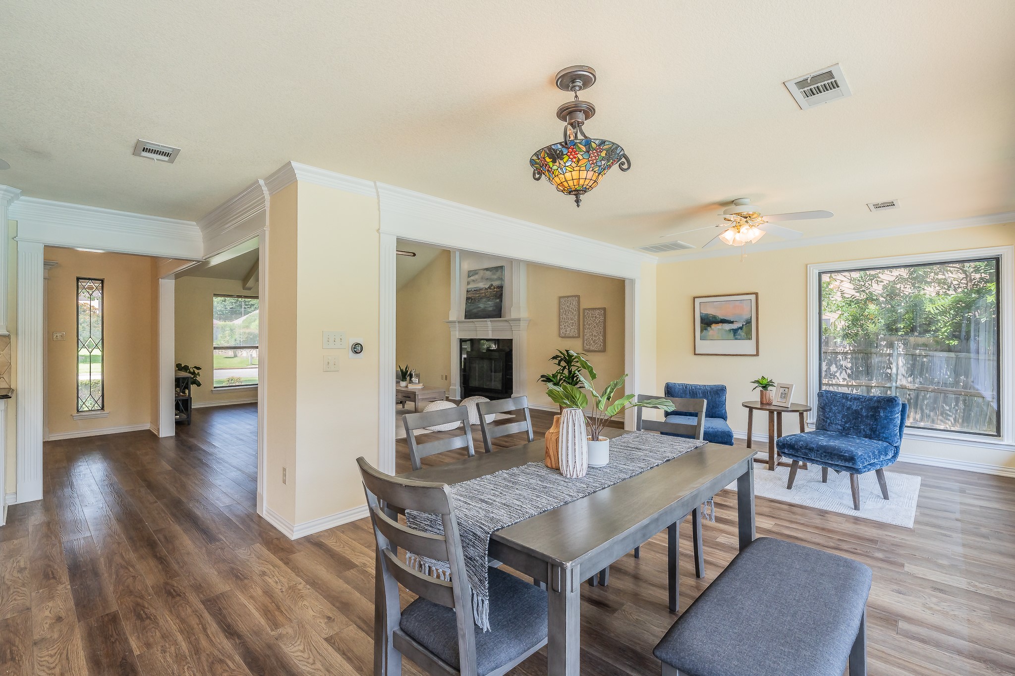 2709 Oak Trail Court