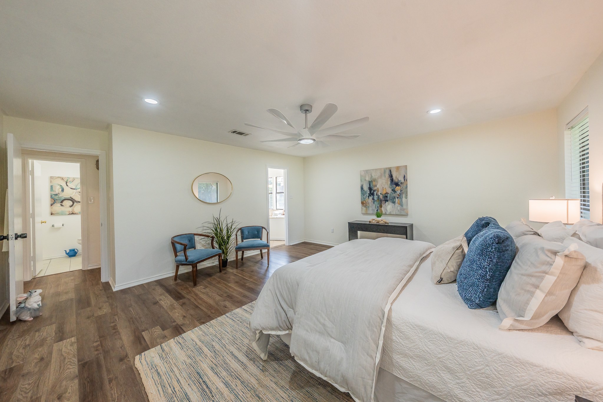 2709 Oak Trail Court
