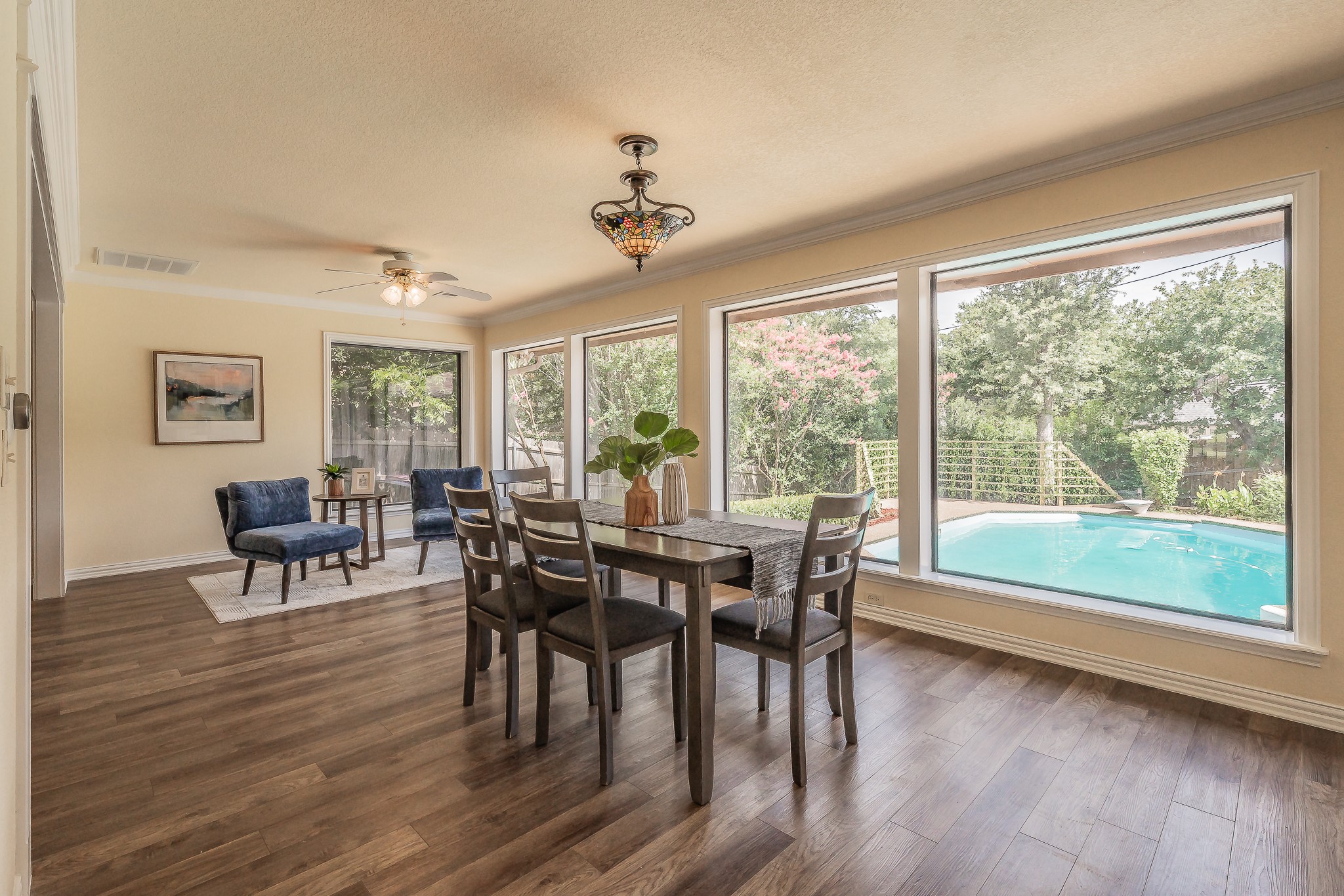 2709 Oak Trail Court