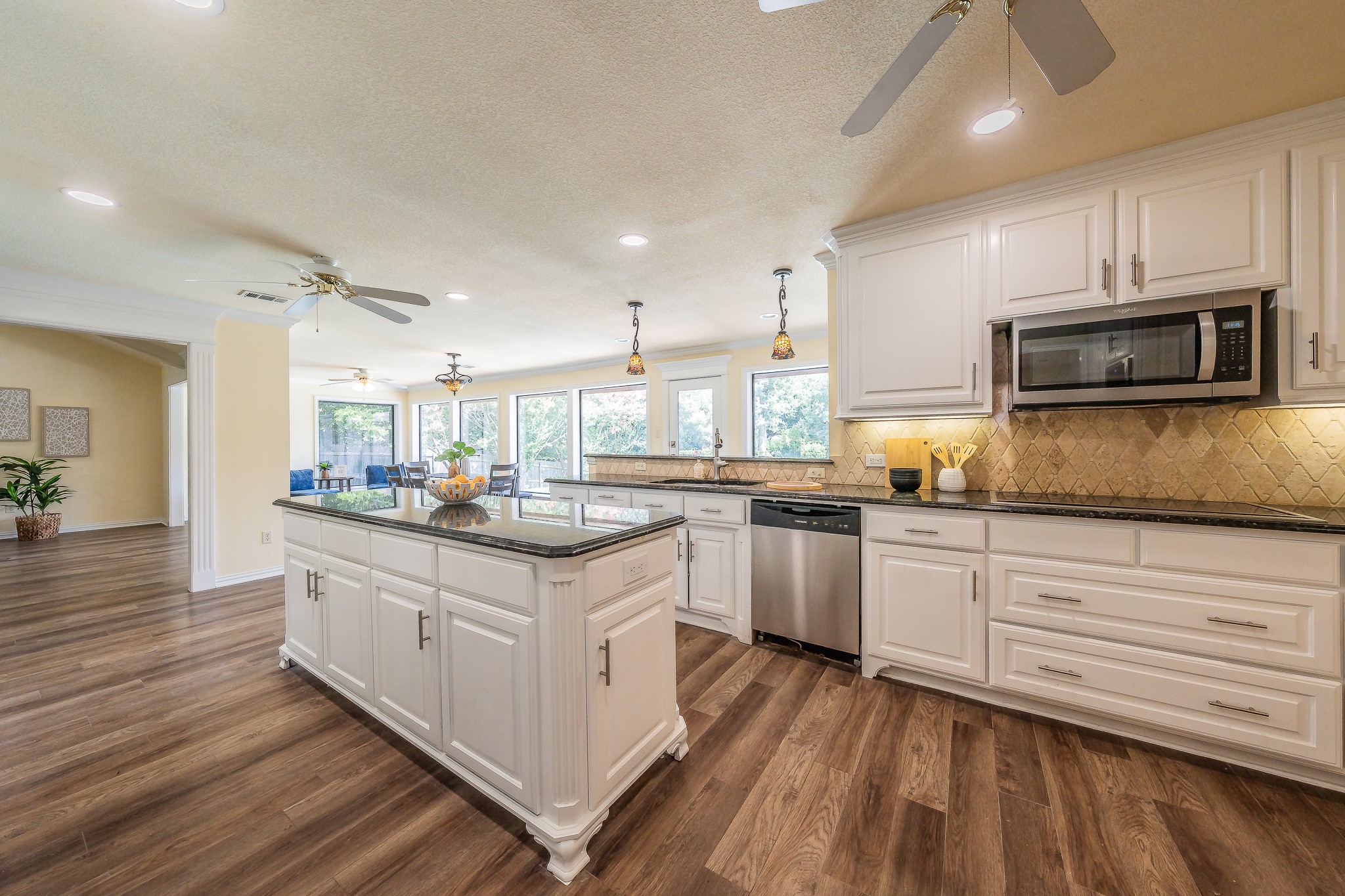 2709 Oak Trail Court
