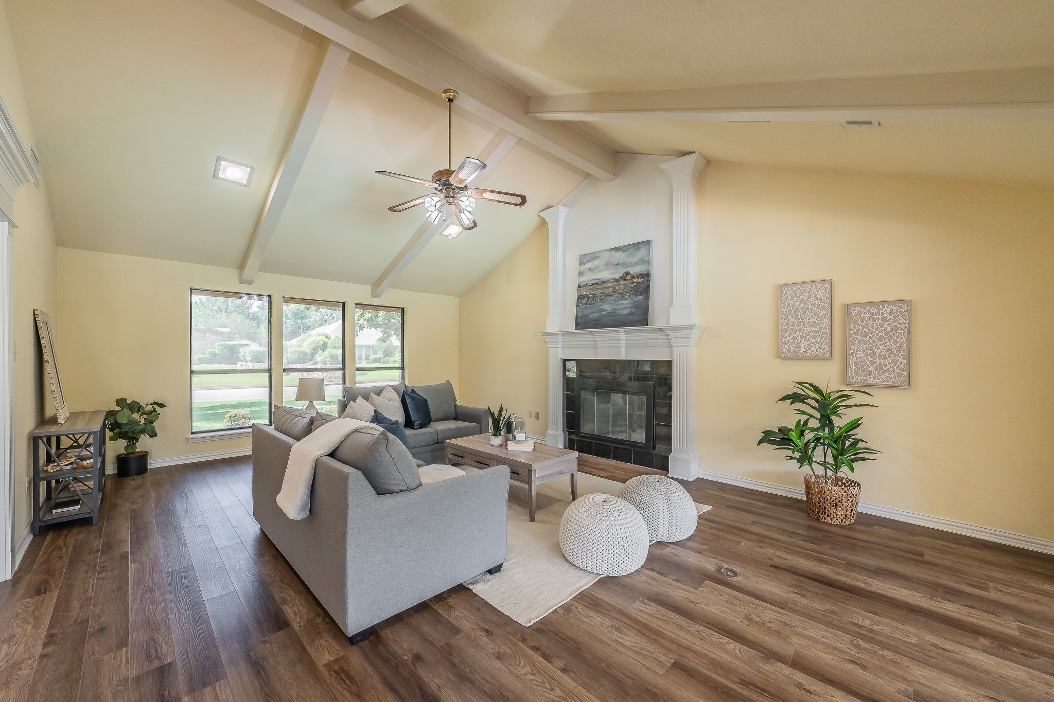 2709 Oak Trail Court