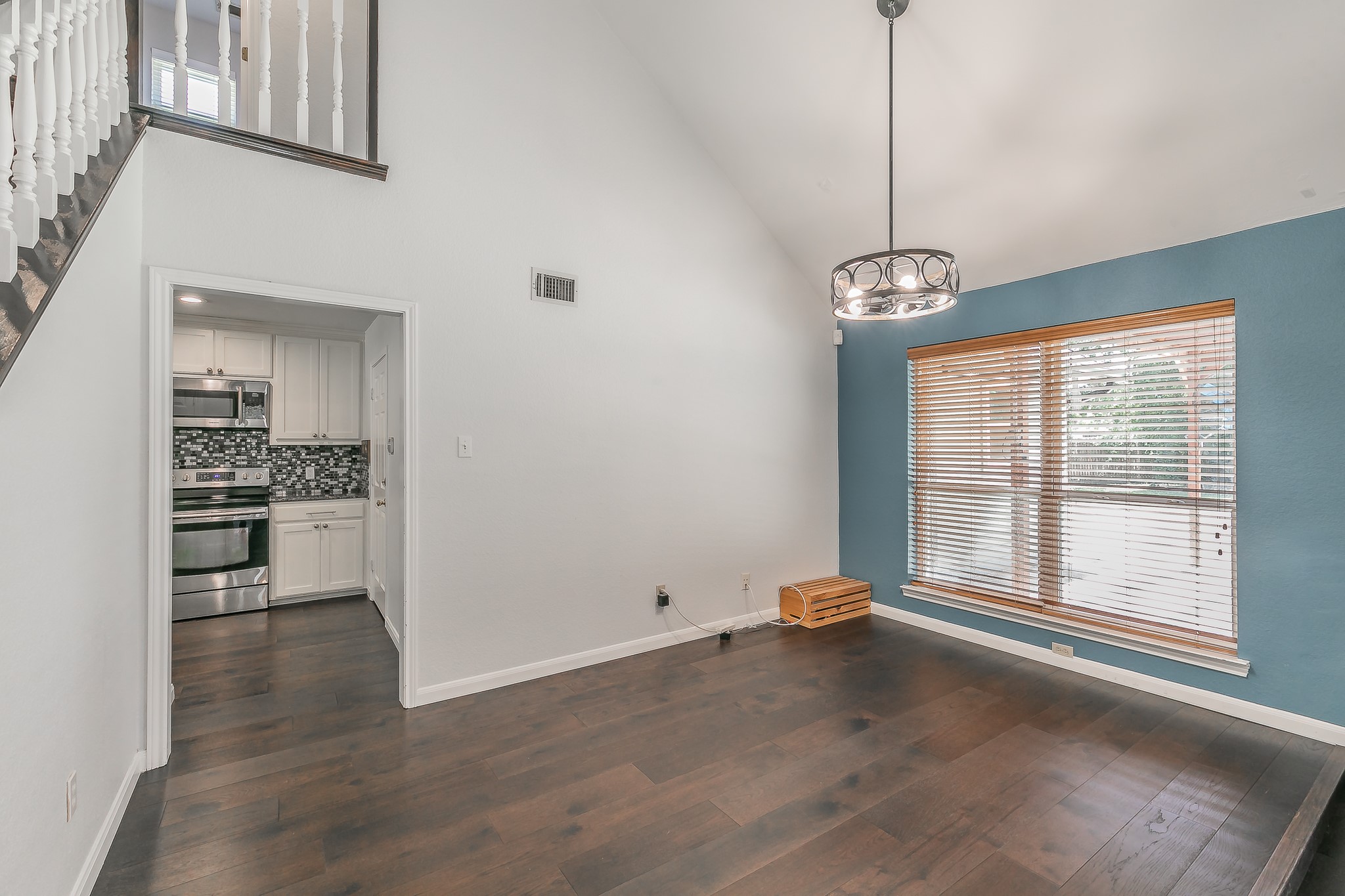 2 Edgemere Court