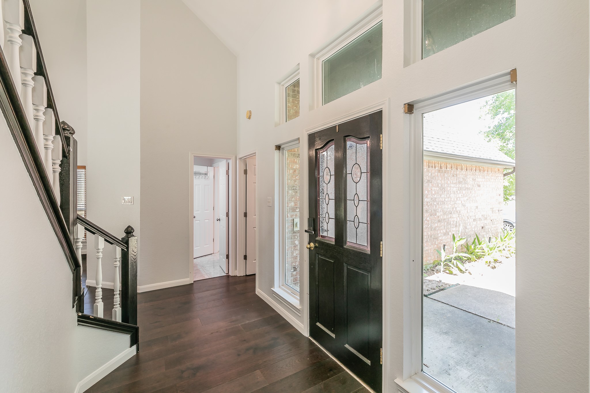 2 Edgemere Court