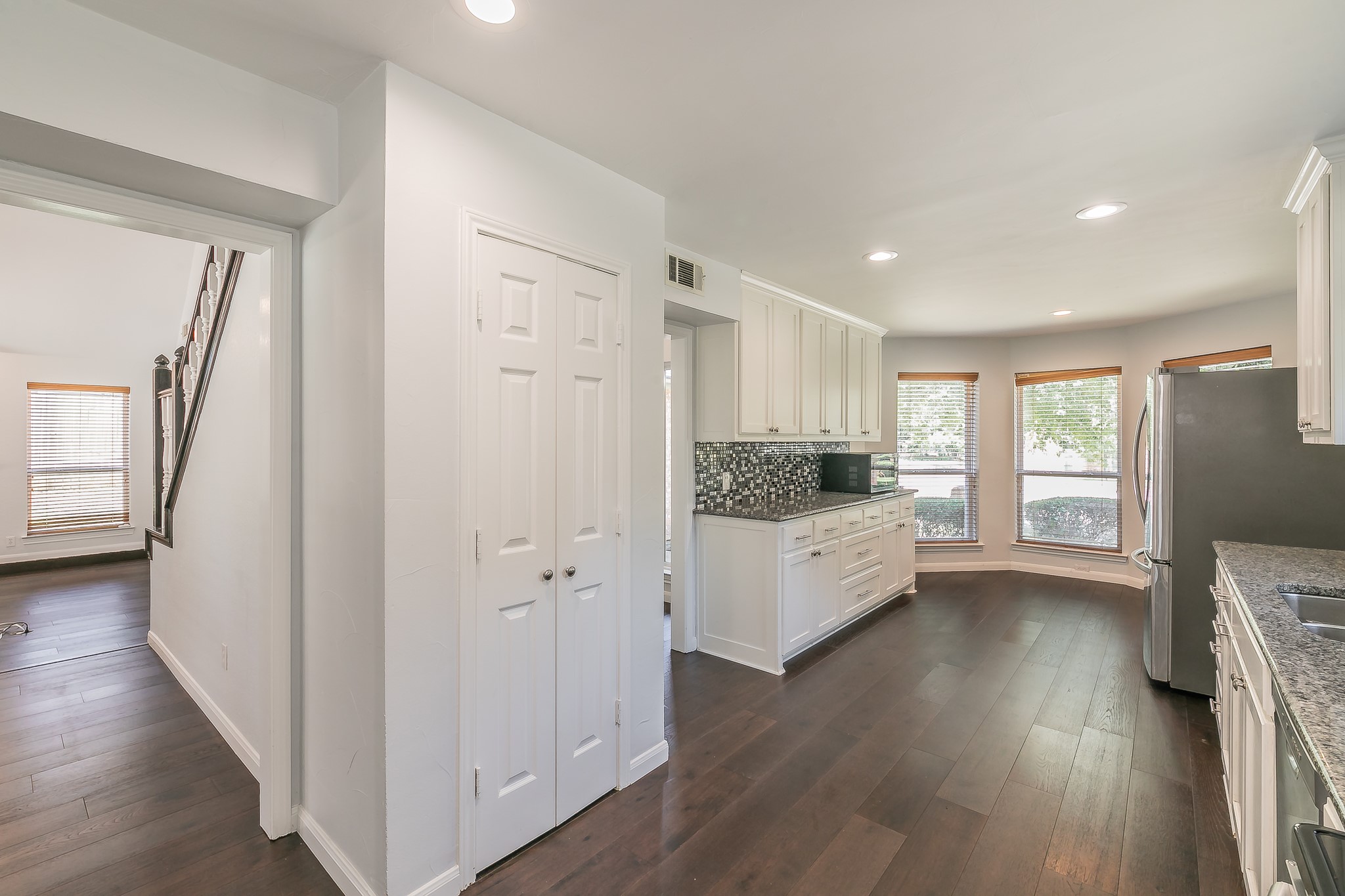 2 Edgemere Court
