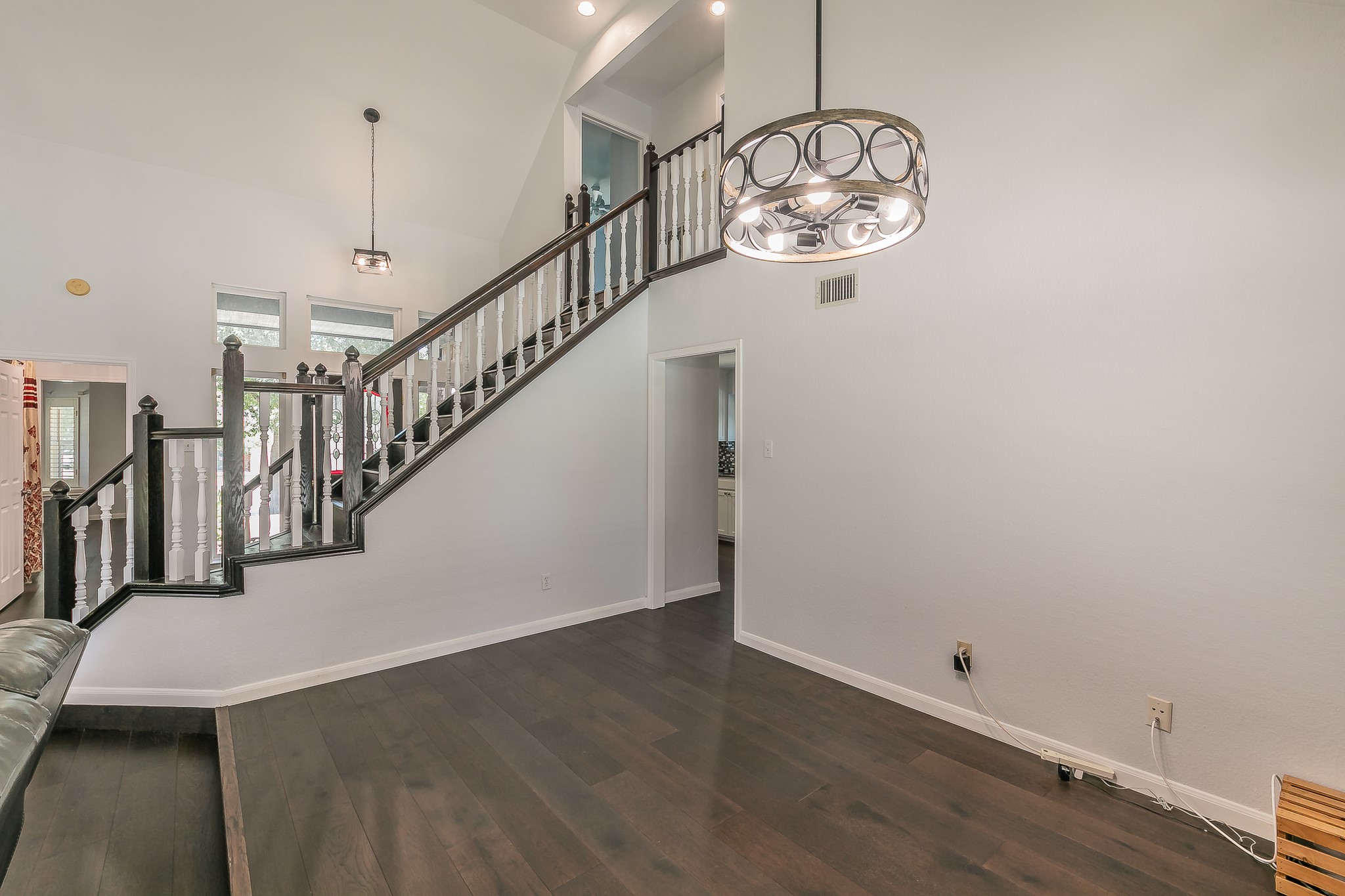 2 Edgemere Court