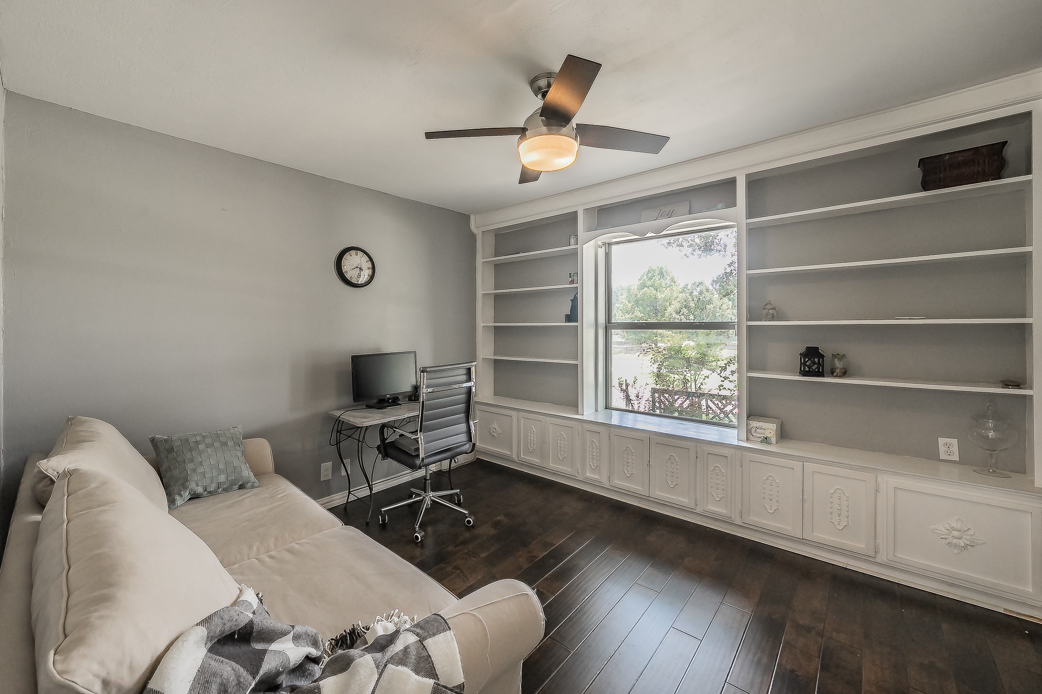 13511 Rawhide Parkway