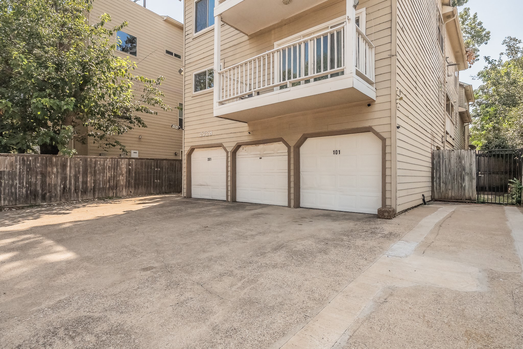 2728 Reagan Street 101
